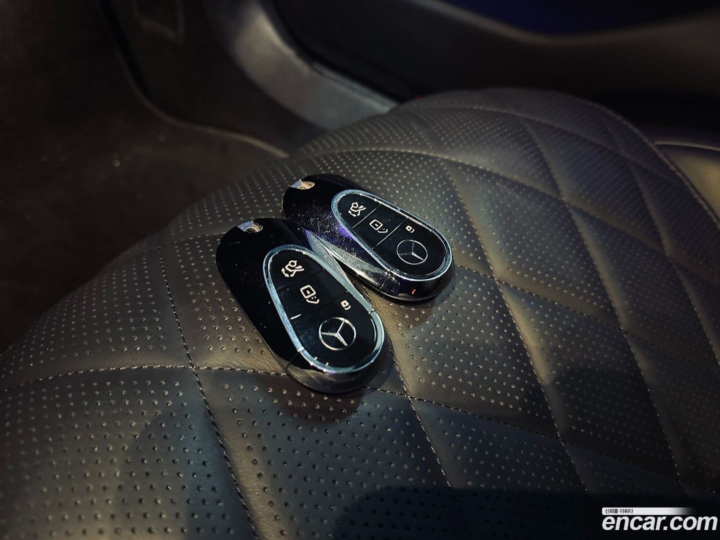 Main__Slider__Photo:S-Class Mercedes-Benz 2023.5-16