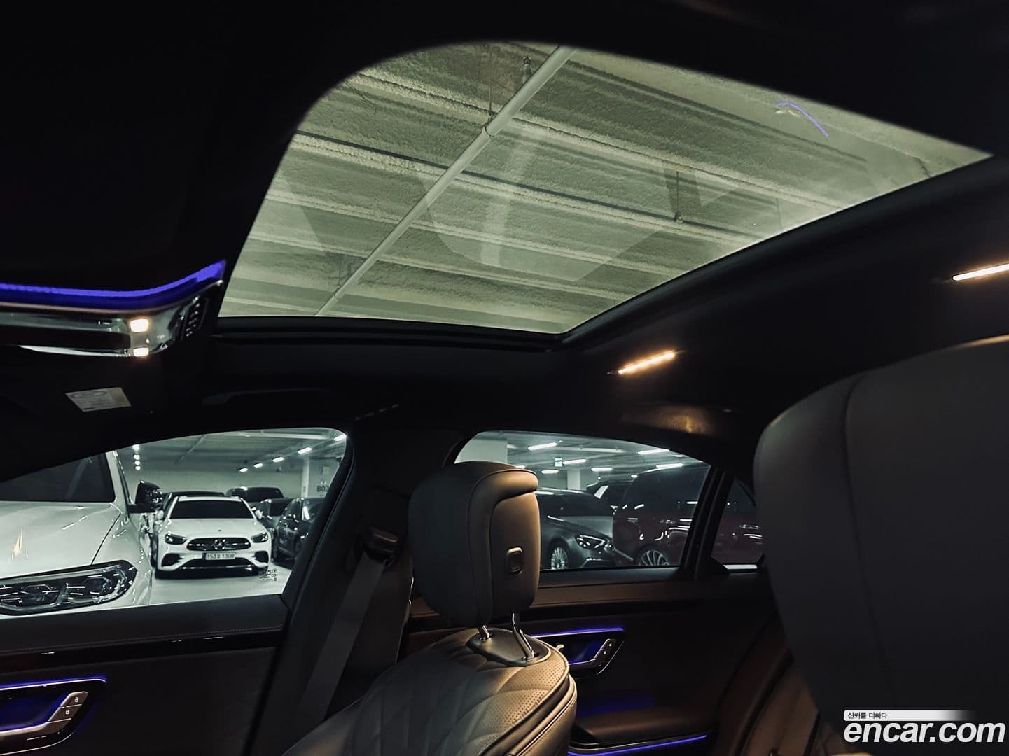 Main__Slider__Photo:S-Class Mercedes-Benz 2023.5-17