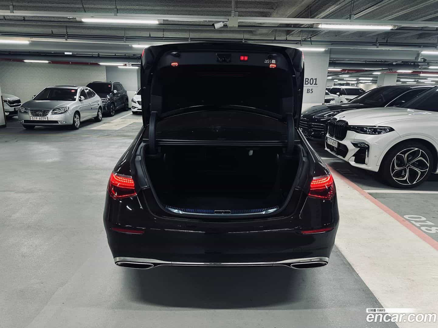 S-Class Mercedes-Benz 2023.5-OPTION-024