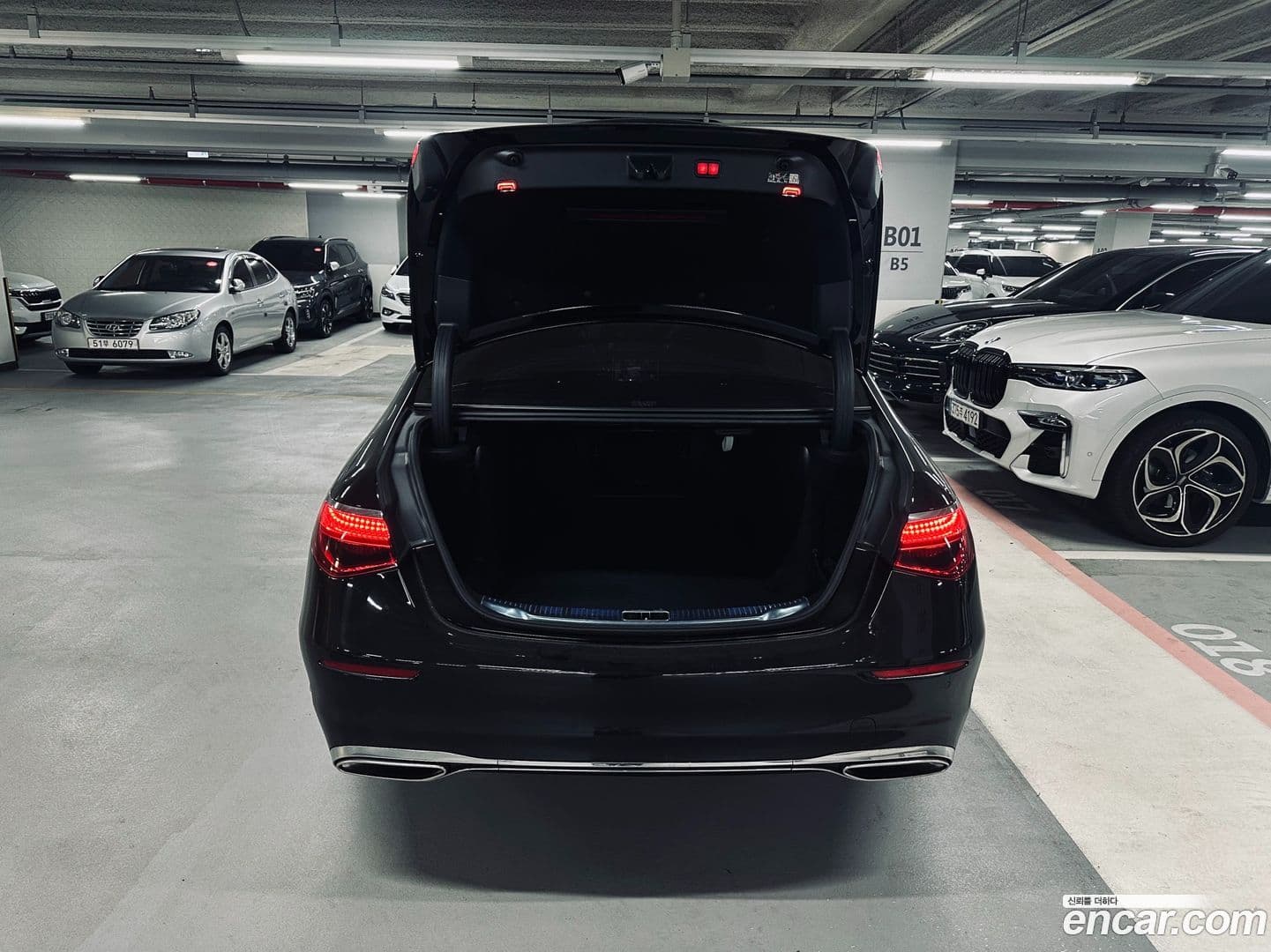 Main__Slider__Photo:S-Class Mercedes-Benz 2023.5-19