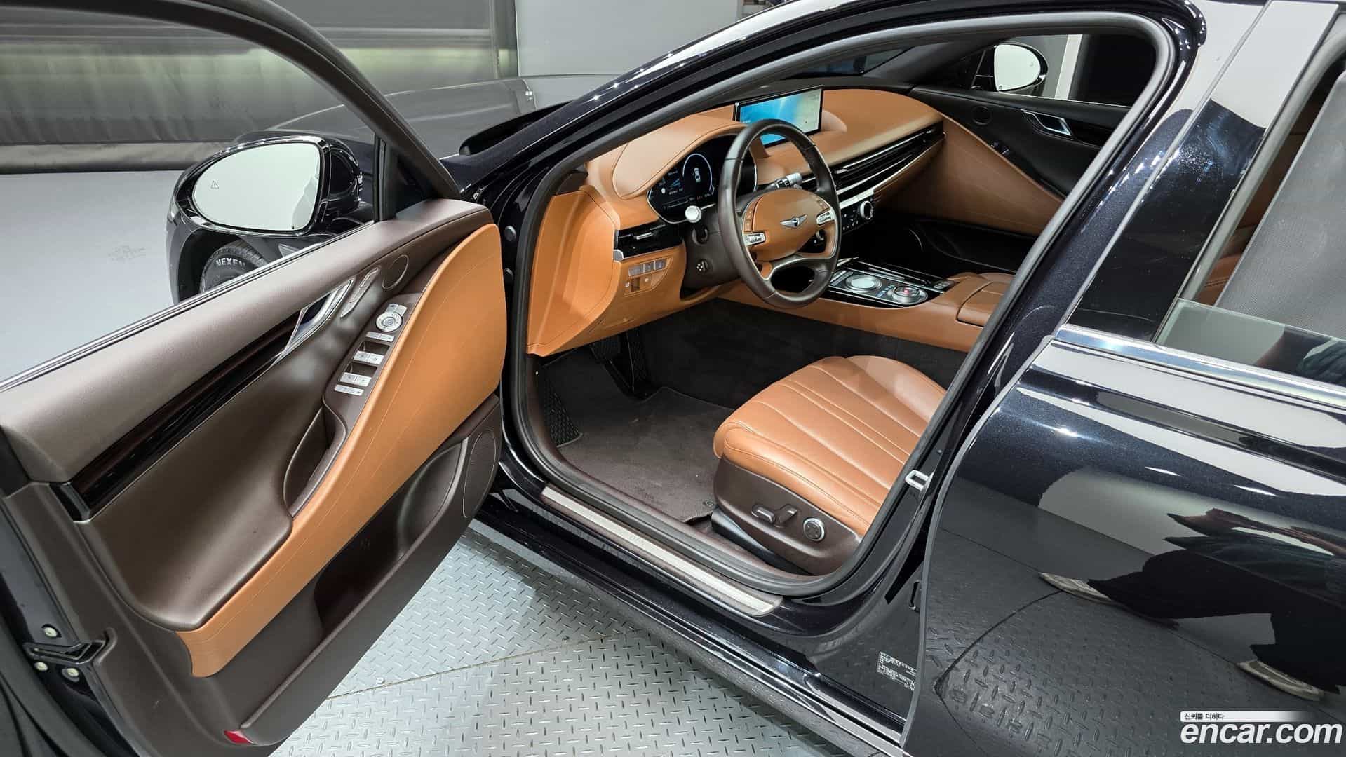 G80 Genesis 2021.11-INNER-010