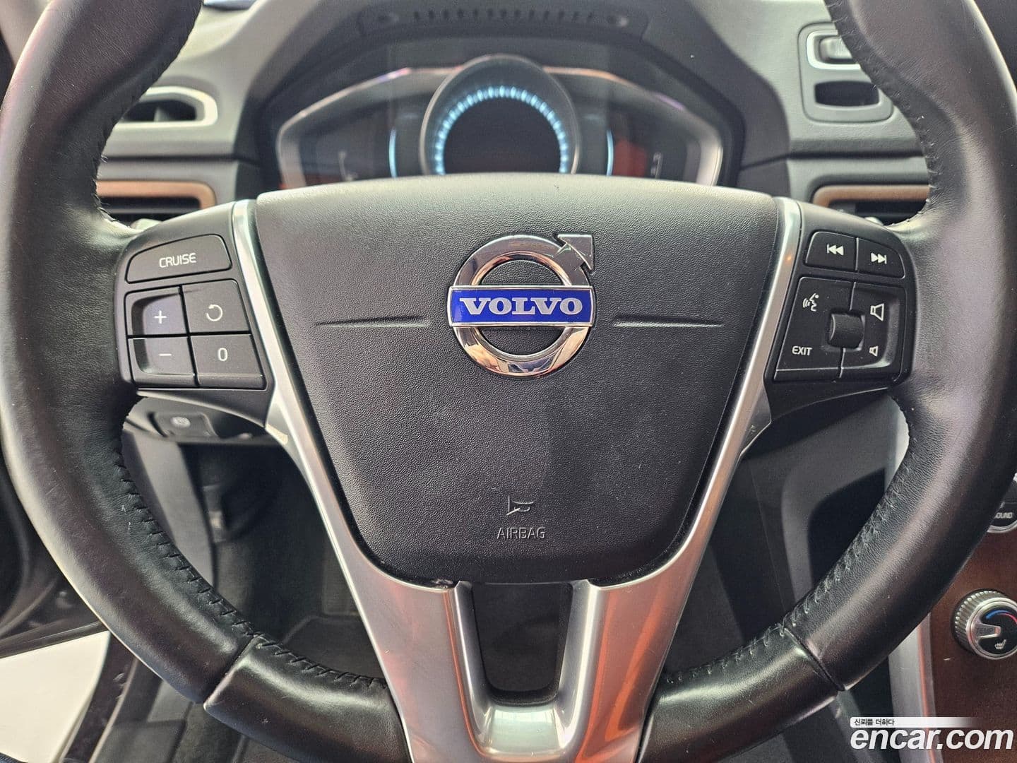 Main__Slider__Photo:S80 Volvo 2015.11-12