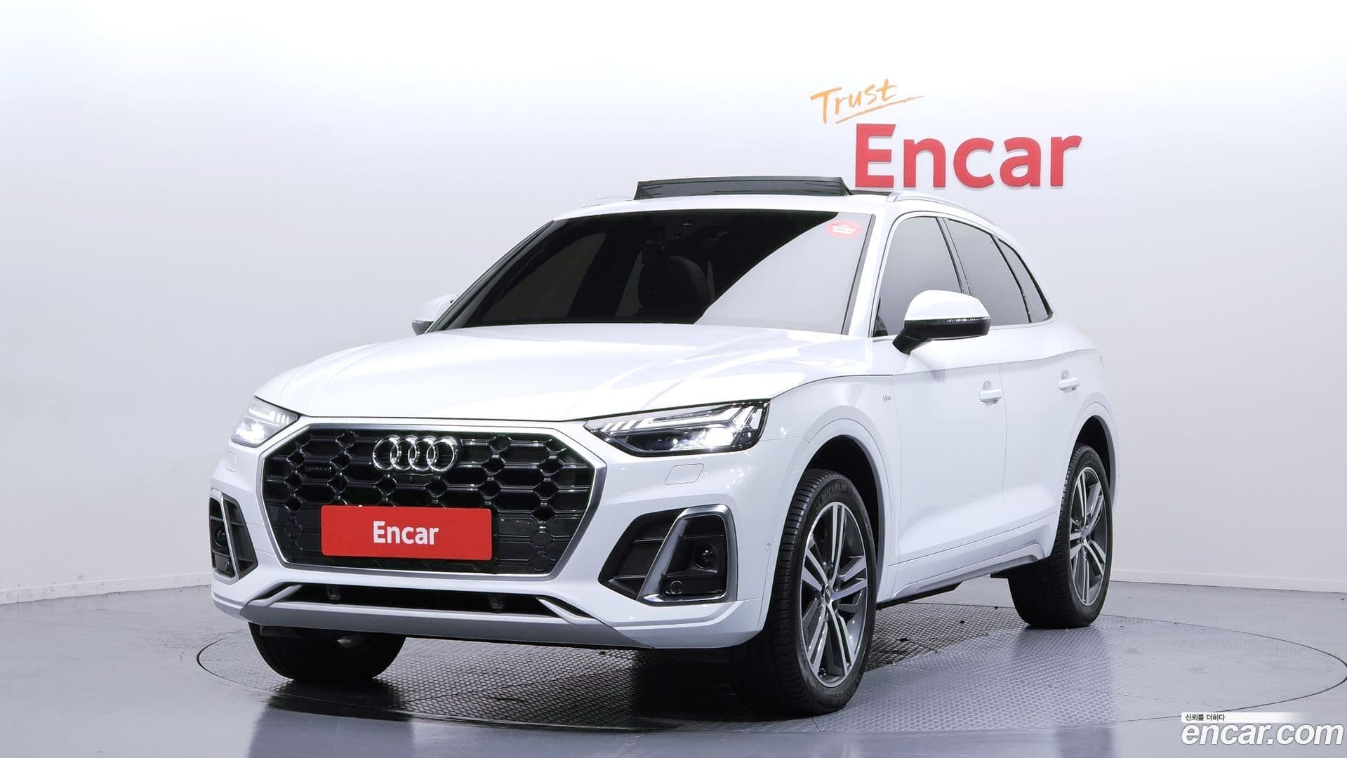 Main__Slider__Photo:Q5 Audi 2021.11-0