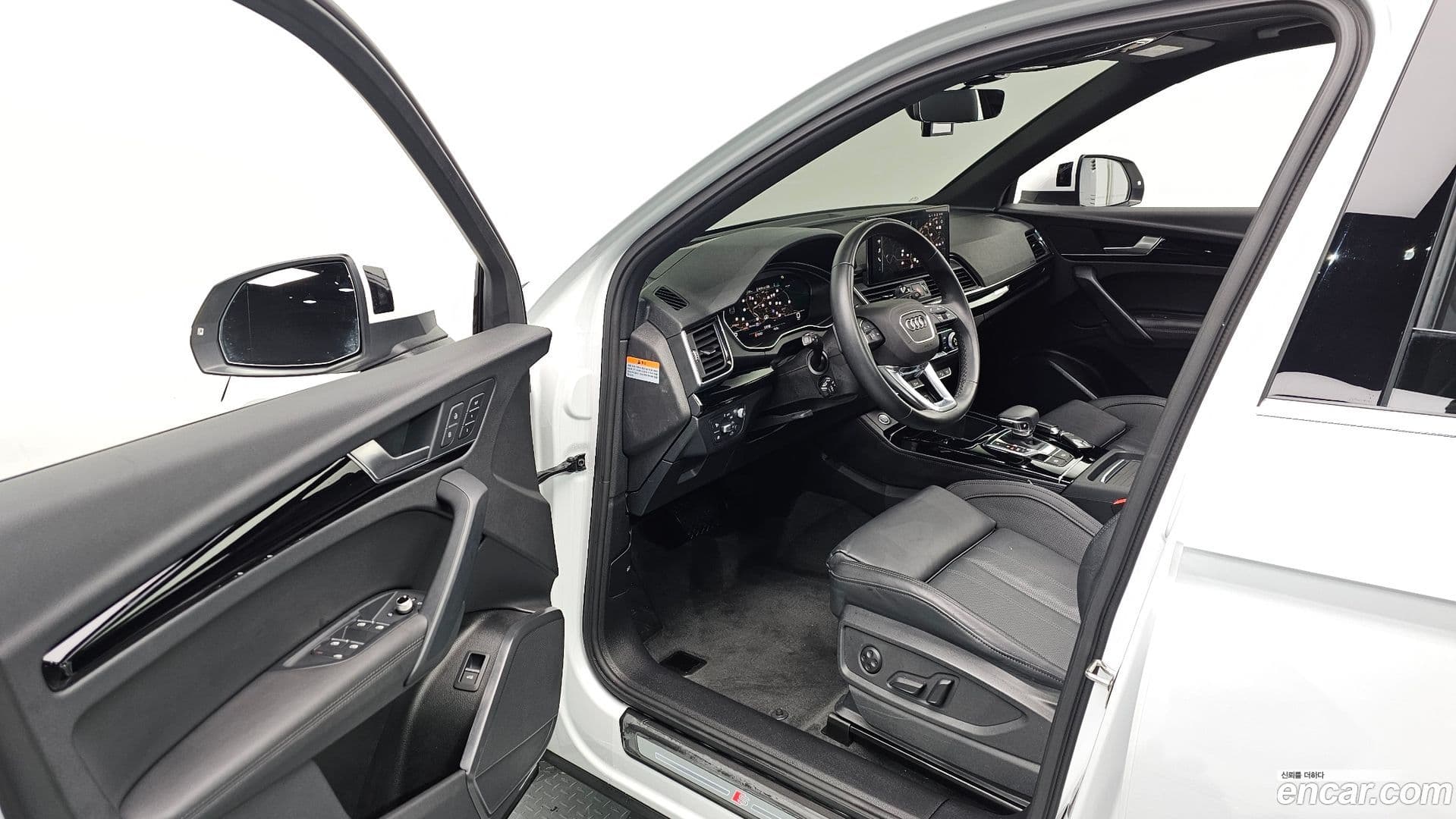 Main__Slider__Photo:Q5 Audi 2021.11-10