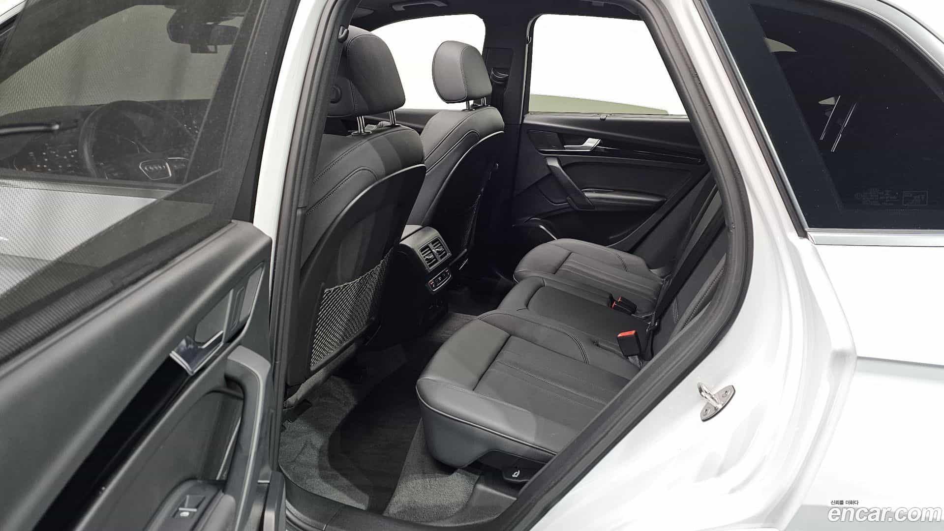 Q5 Audi 2021.11-OPTION-020