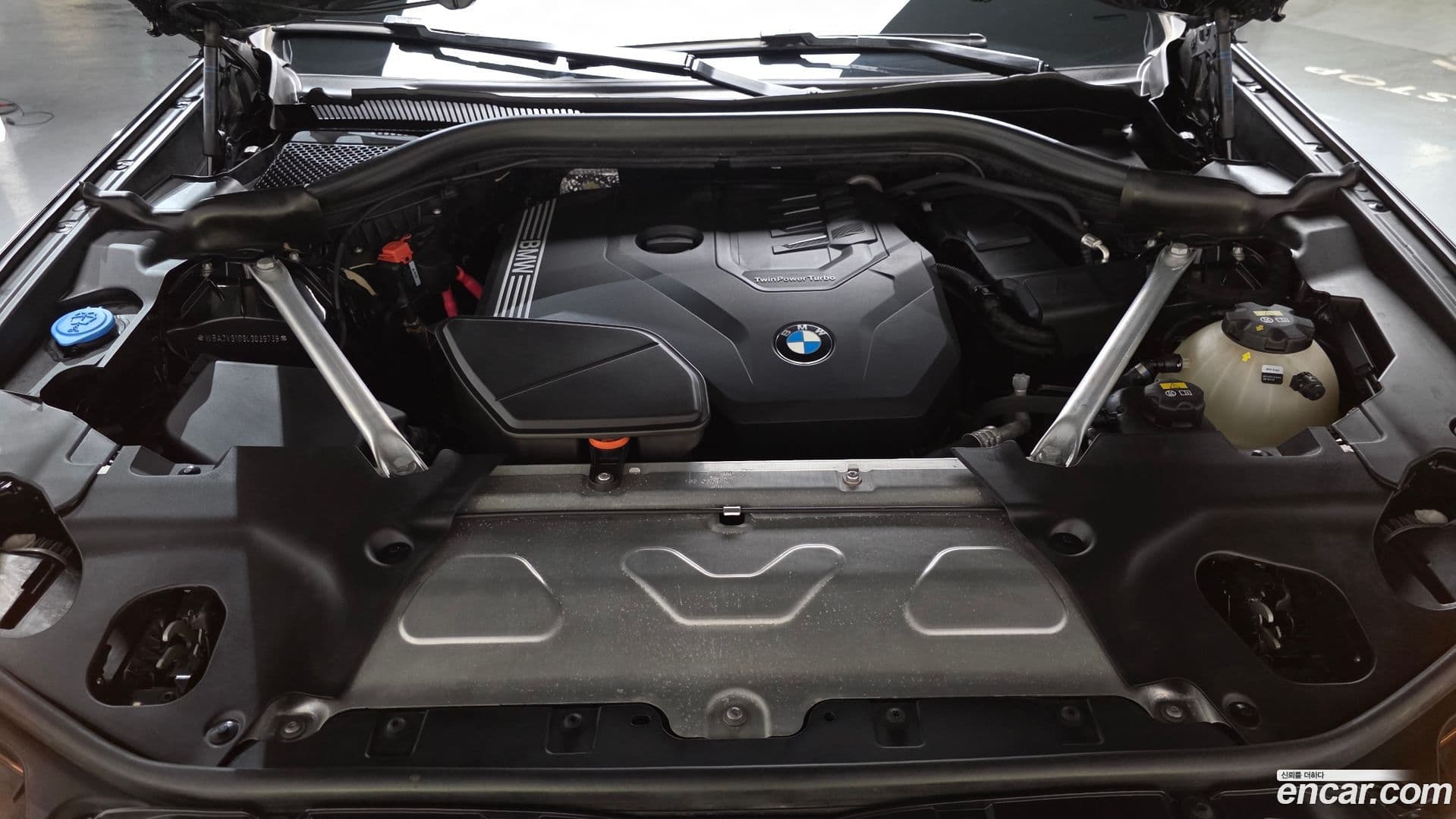 Main__Slider__Photo:X4 BMW 2020.8-5