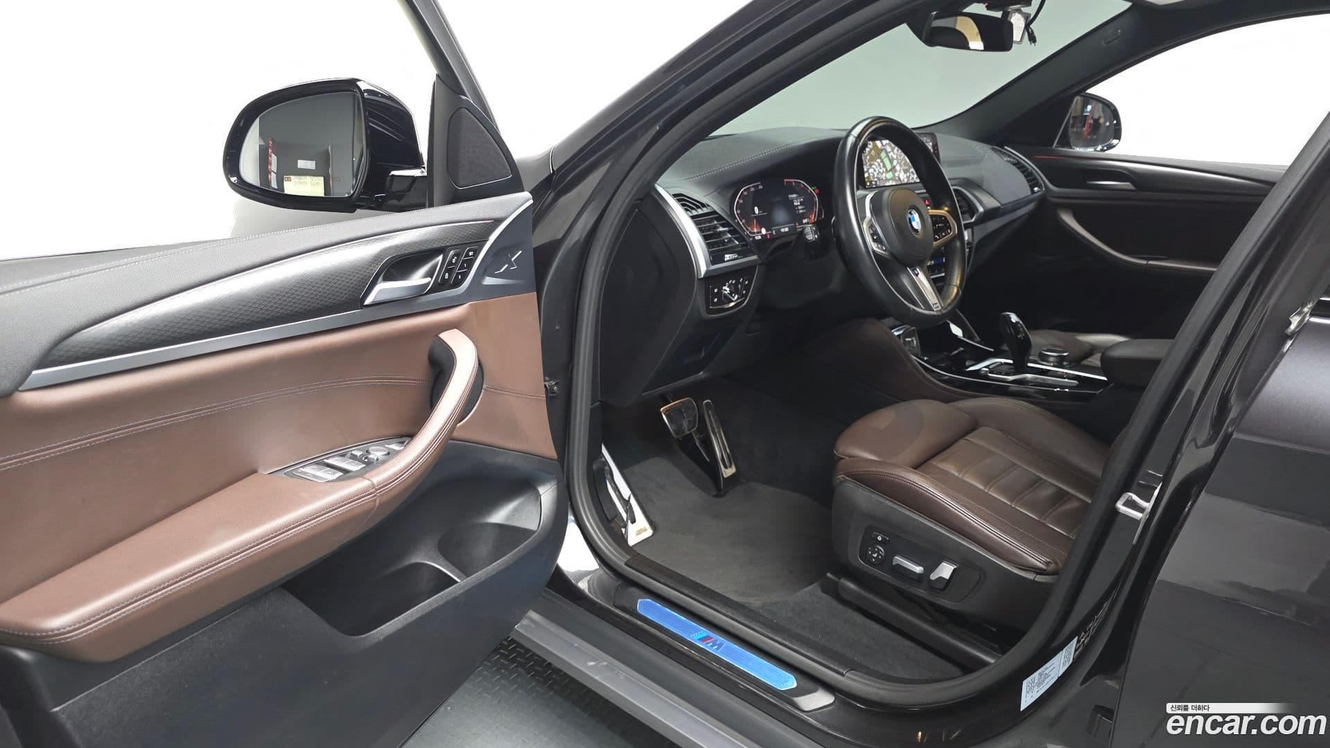 Main__Slider__Photo:X4 BMW 2020.8-10