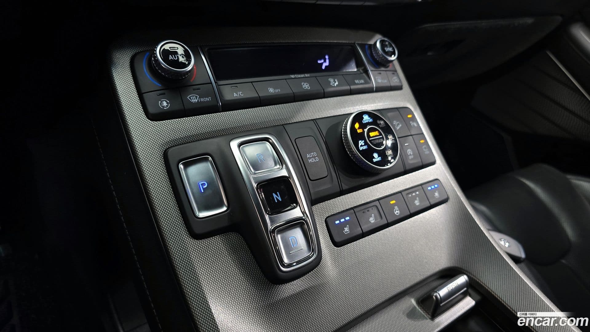 Main__Slider__Photo:Palisade Hyundai 2021.6-8