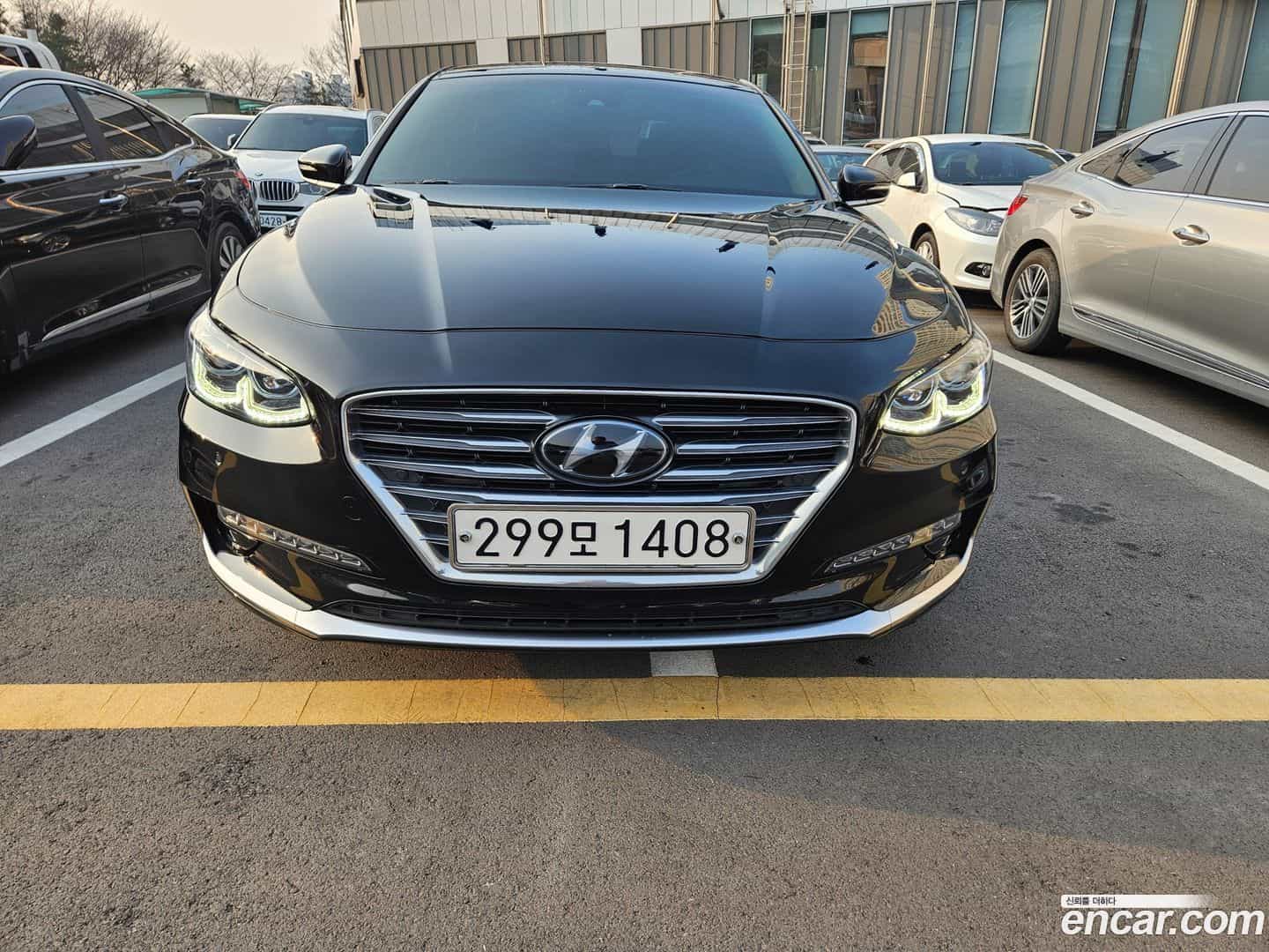 Grandeur Hyundai 2019.1-OUTER-003