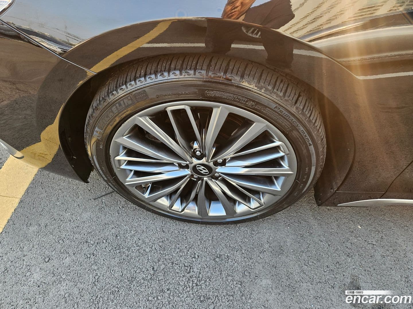 Main__Slider__Photo:Grandeur Hyundai 2019.1-4