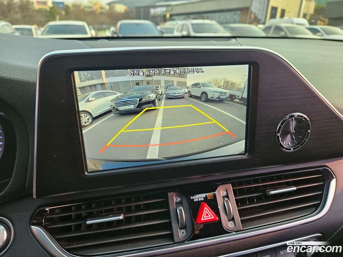 Main__Slider__Photo:Grandeur Hyundai 2019.1-11