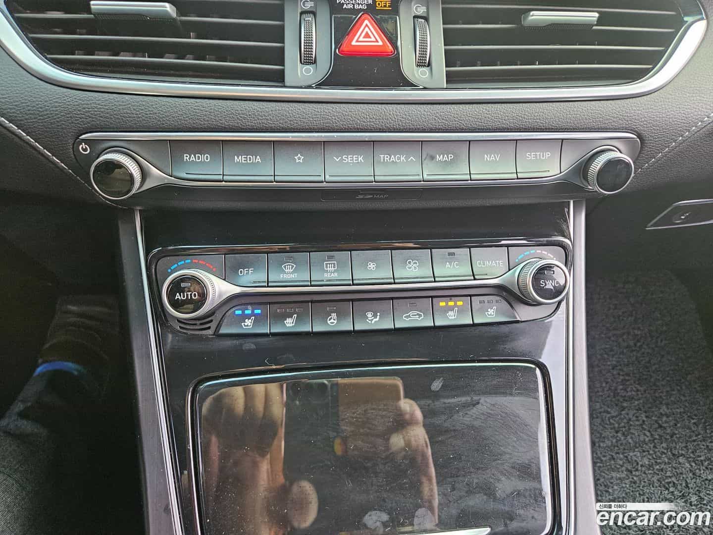 Grandeur Hyundai 2019.1-OPTION-017