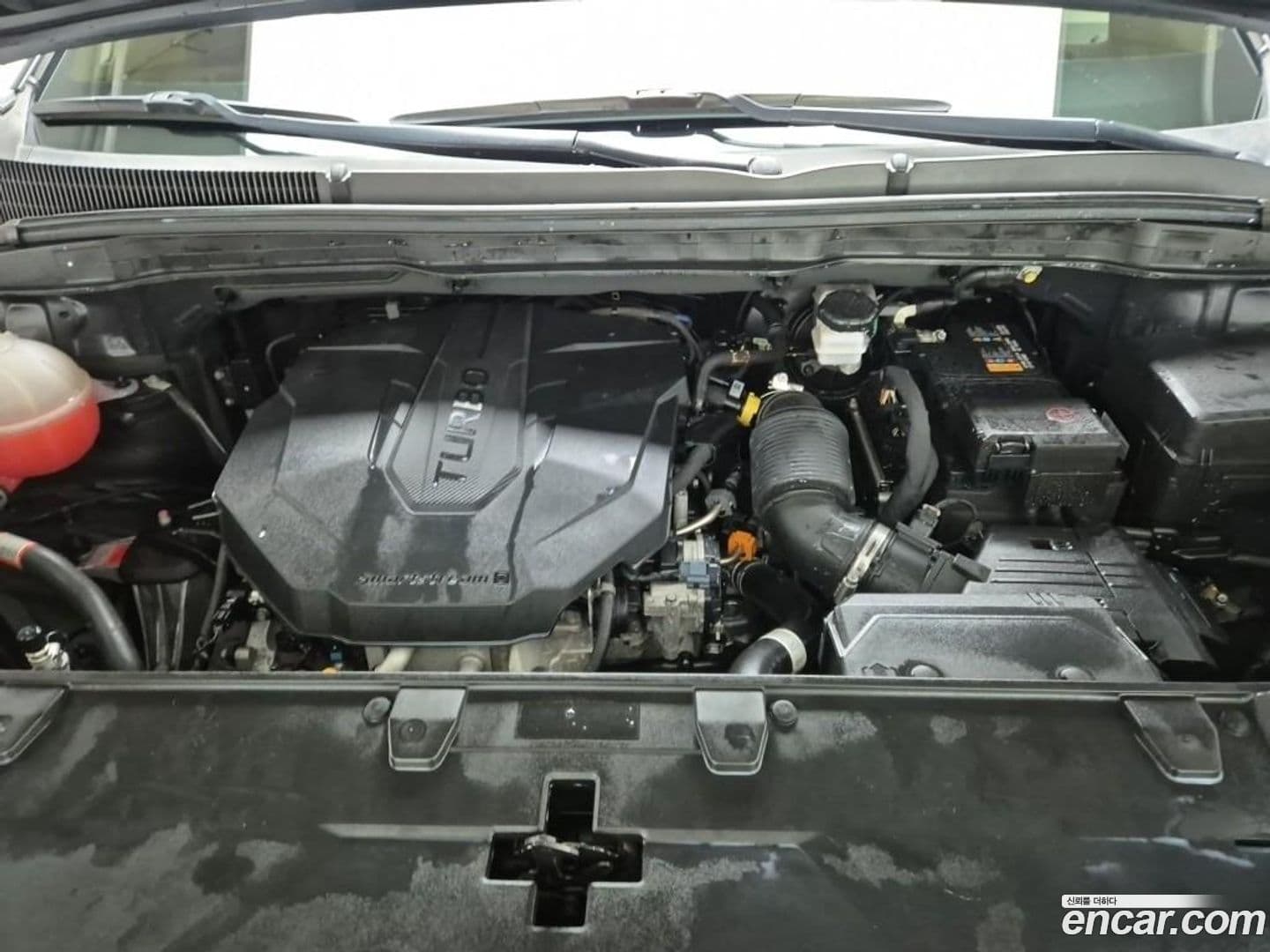 Main__Slider__Photo:Canival Kia 2021.2-4