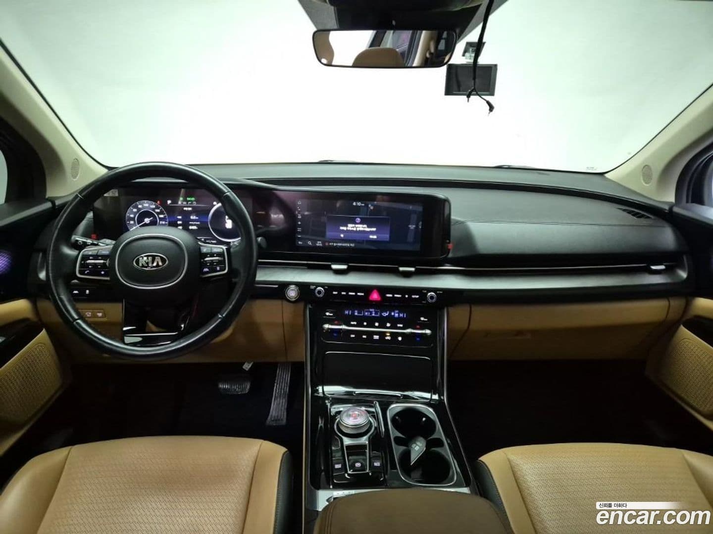 Main__Slider__Photo:Canival Kia 2021.2-6