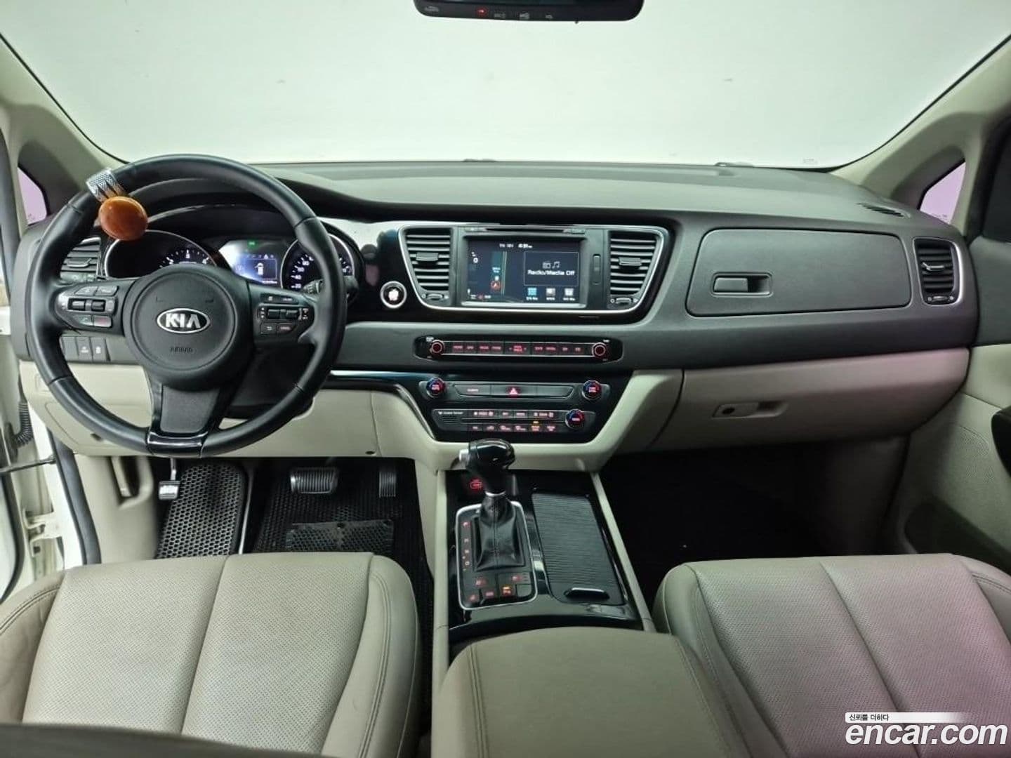 Main__Slider__Photo:Canival Kia 2014.6-6