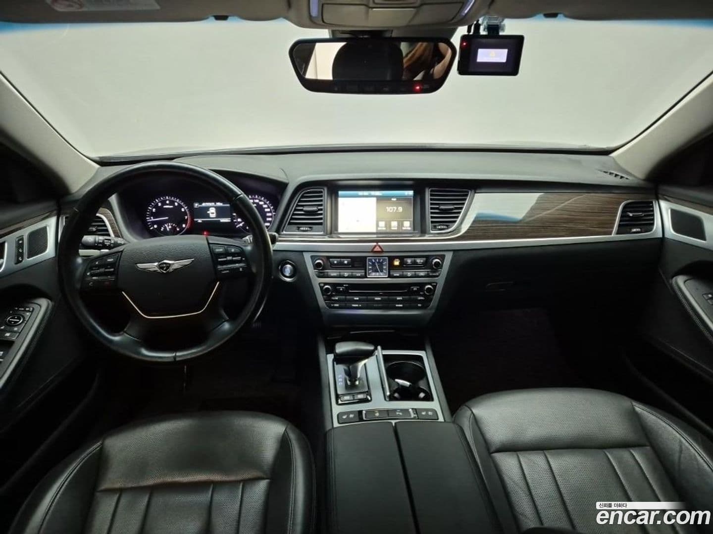 Main__Slider__Photo:G80 Genesis 2017.0-6