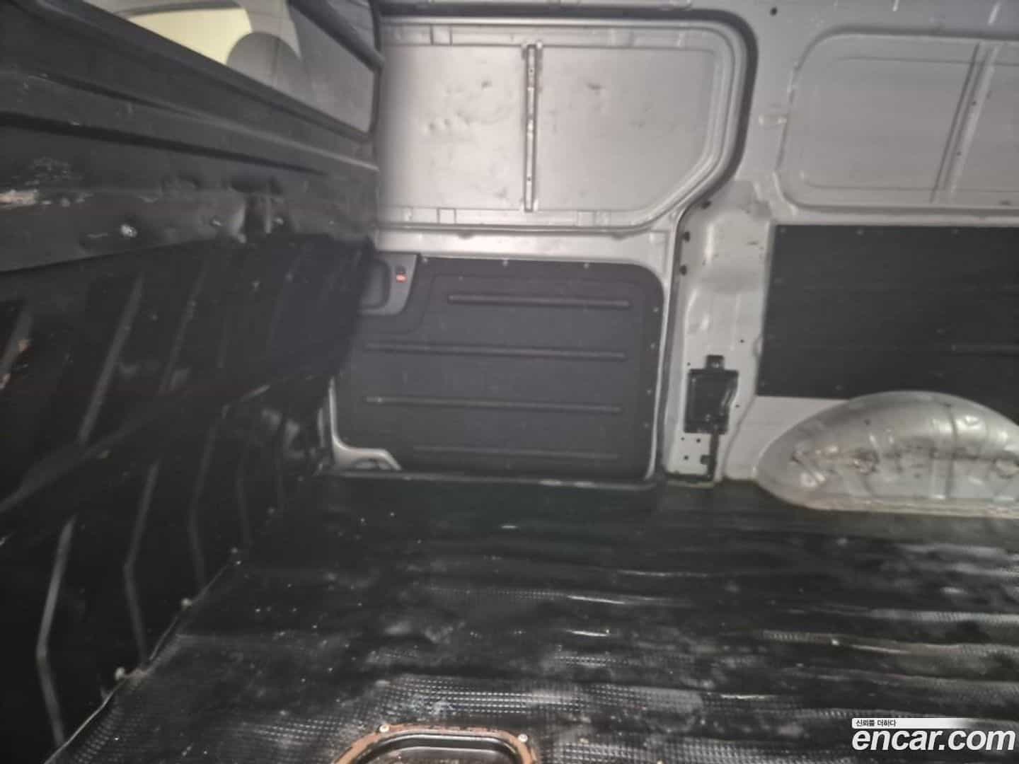 Starex Hyundai 2018.1-OPTION-016