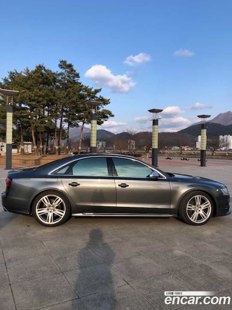S8 Audi 2016.0-OPTION-015