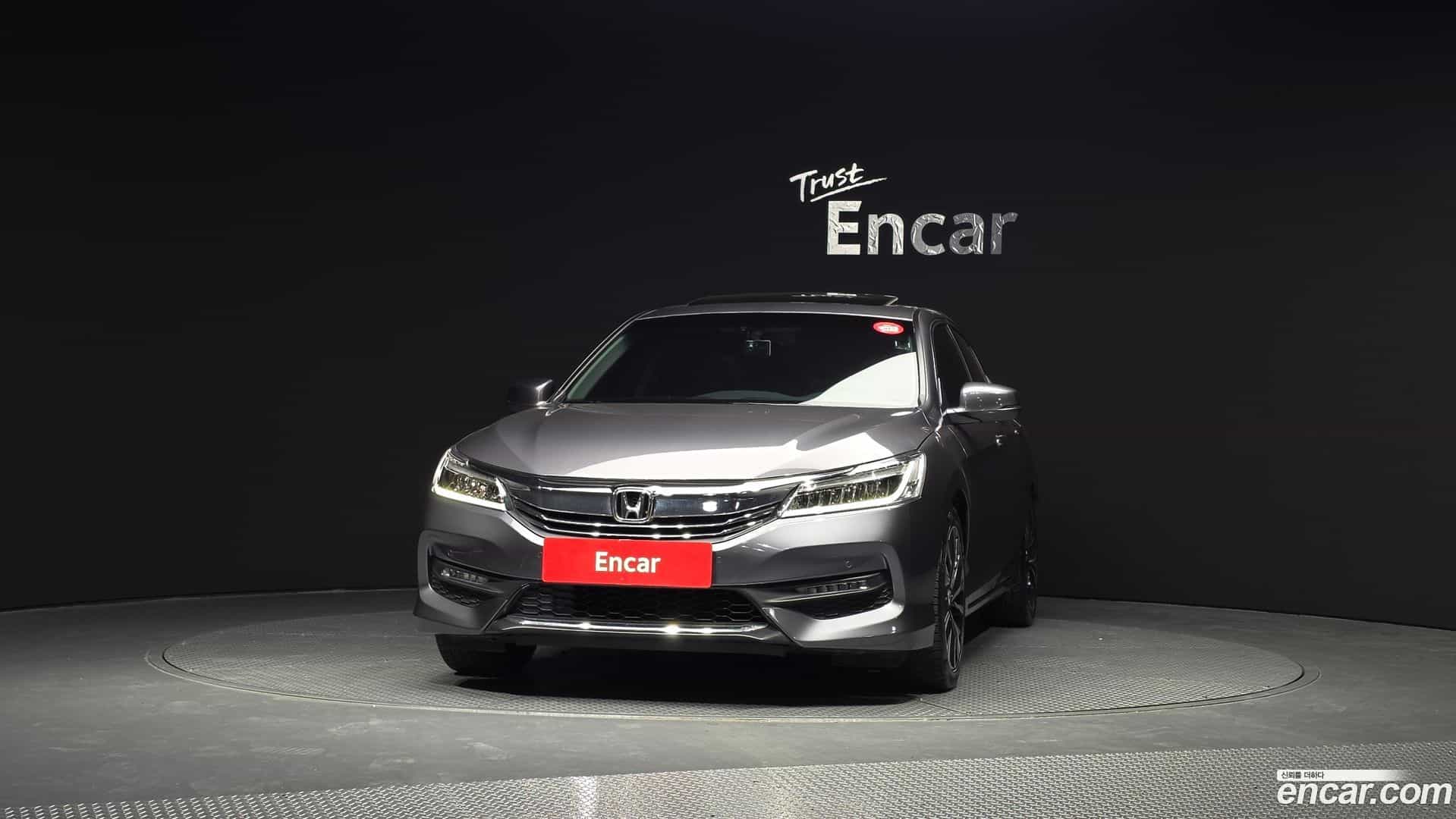 Accord Honda 2016.4-OUTER-003