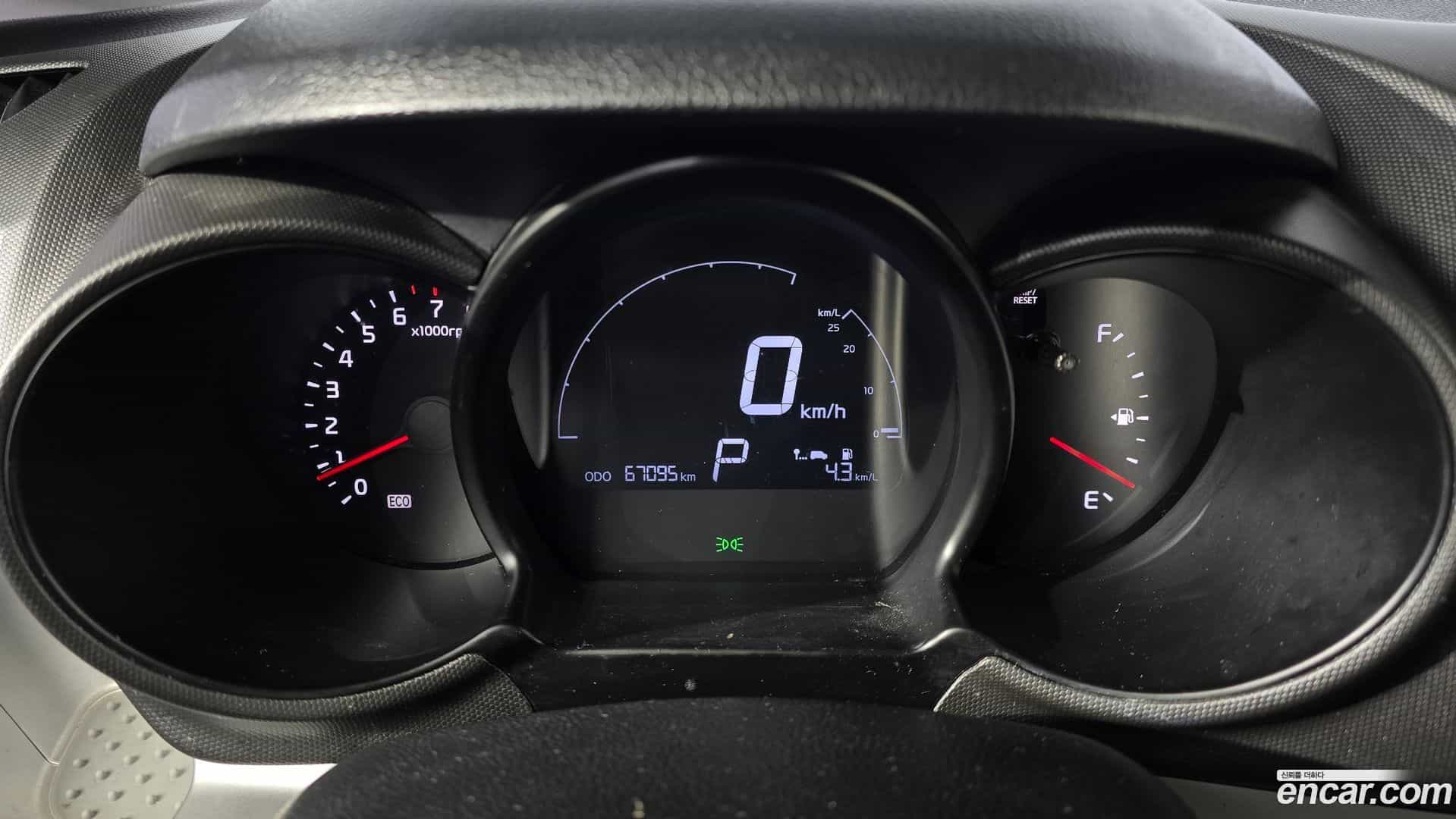 RAY Kia 2017.6-INNER-008