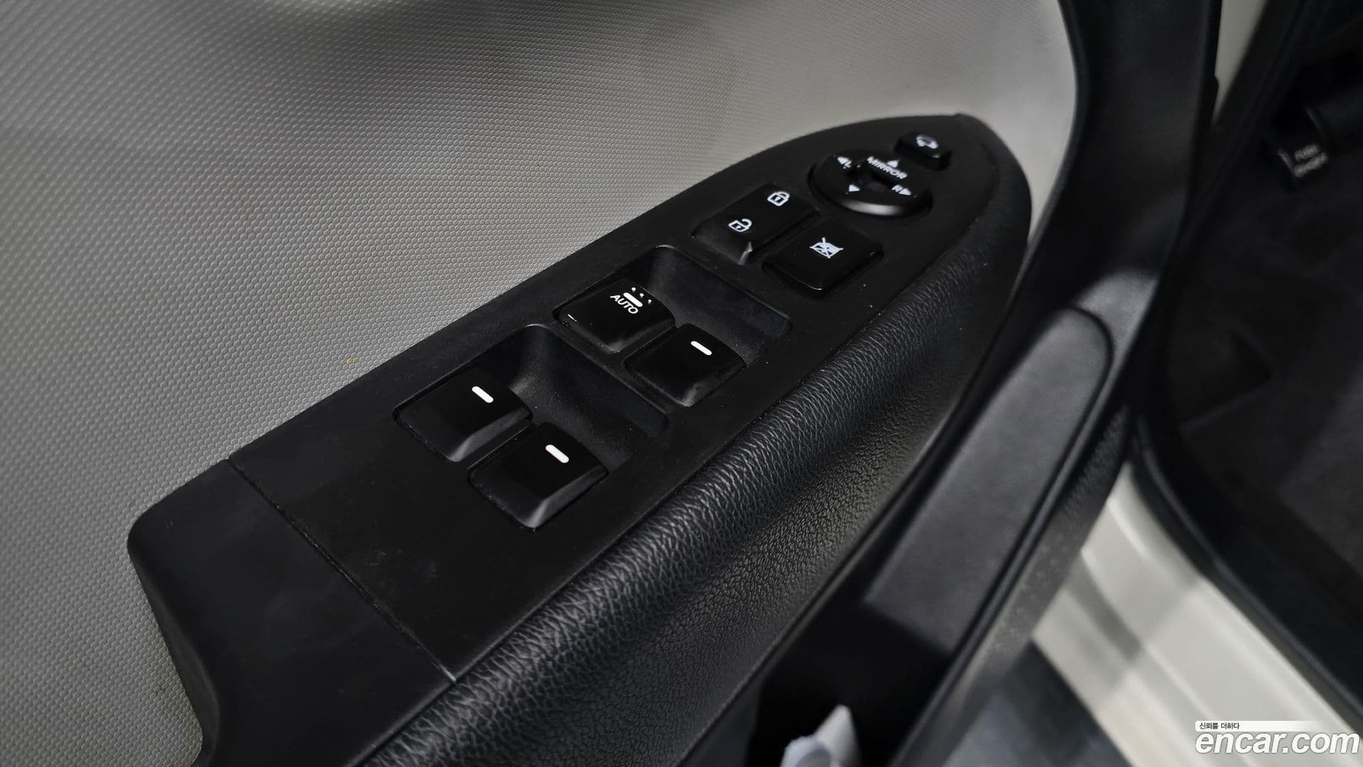 Main__Slider__Photo:RAY Kia 2017.6-15