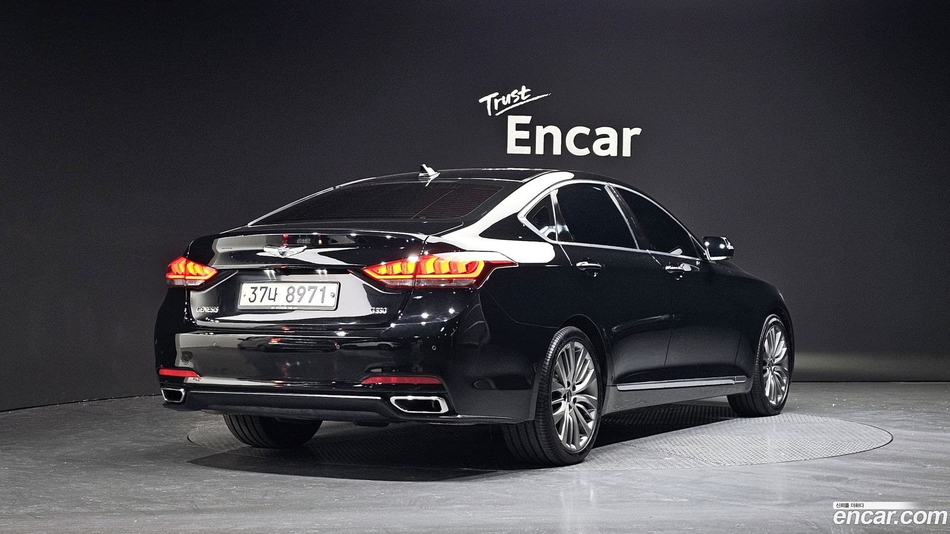 Main__Slider__Photo:Genesis Hyundai 2015.8-1