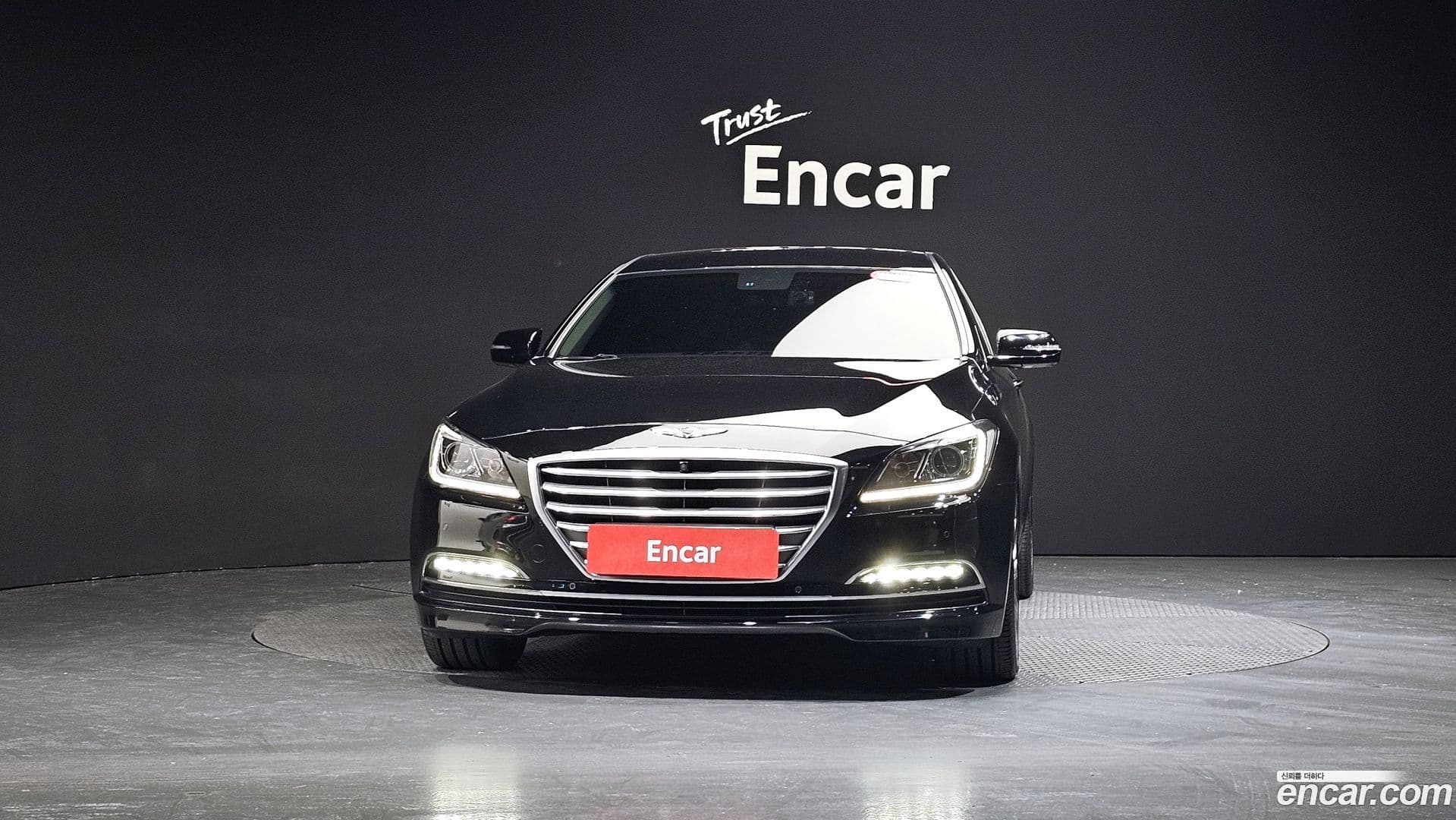 Main__Slider__Photo:Genesis Hyundai 2015.8-2