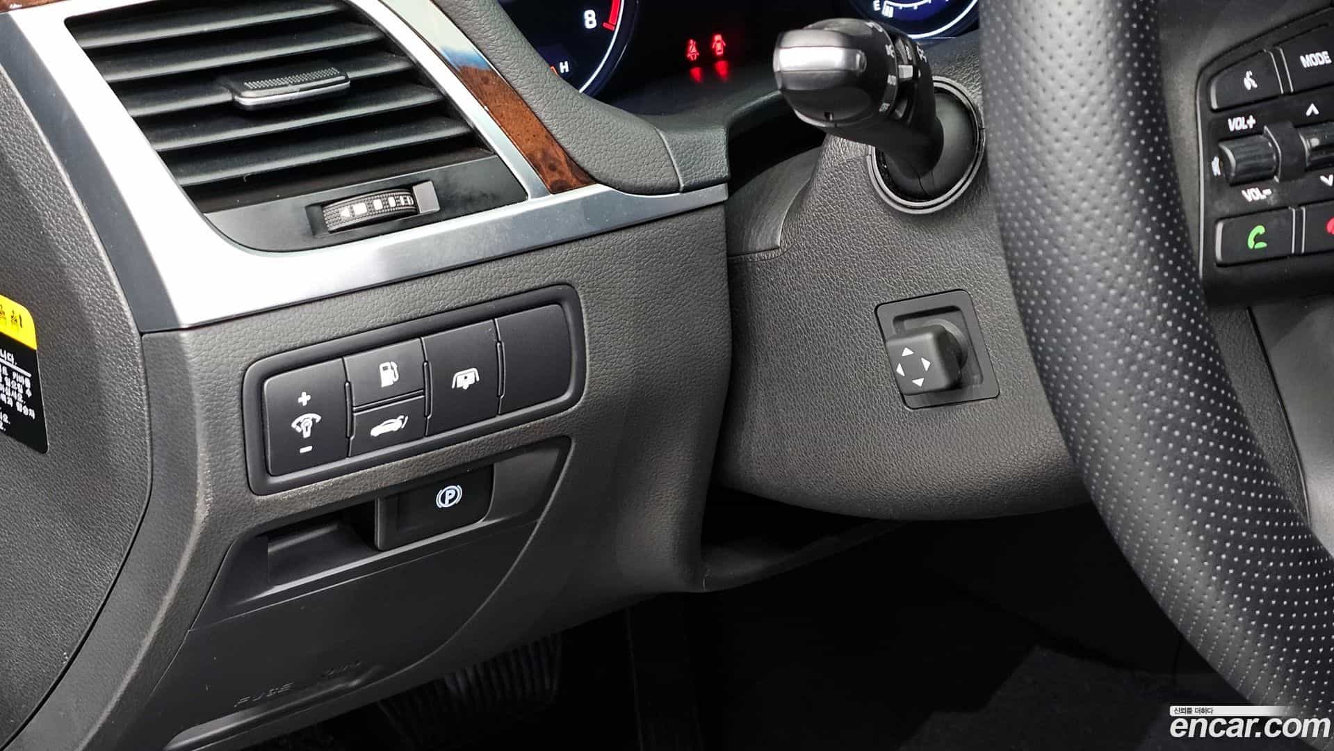 Genesis Hyundai 2015.8-OPTION-020