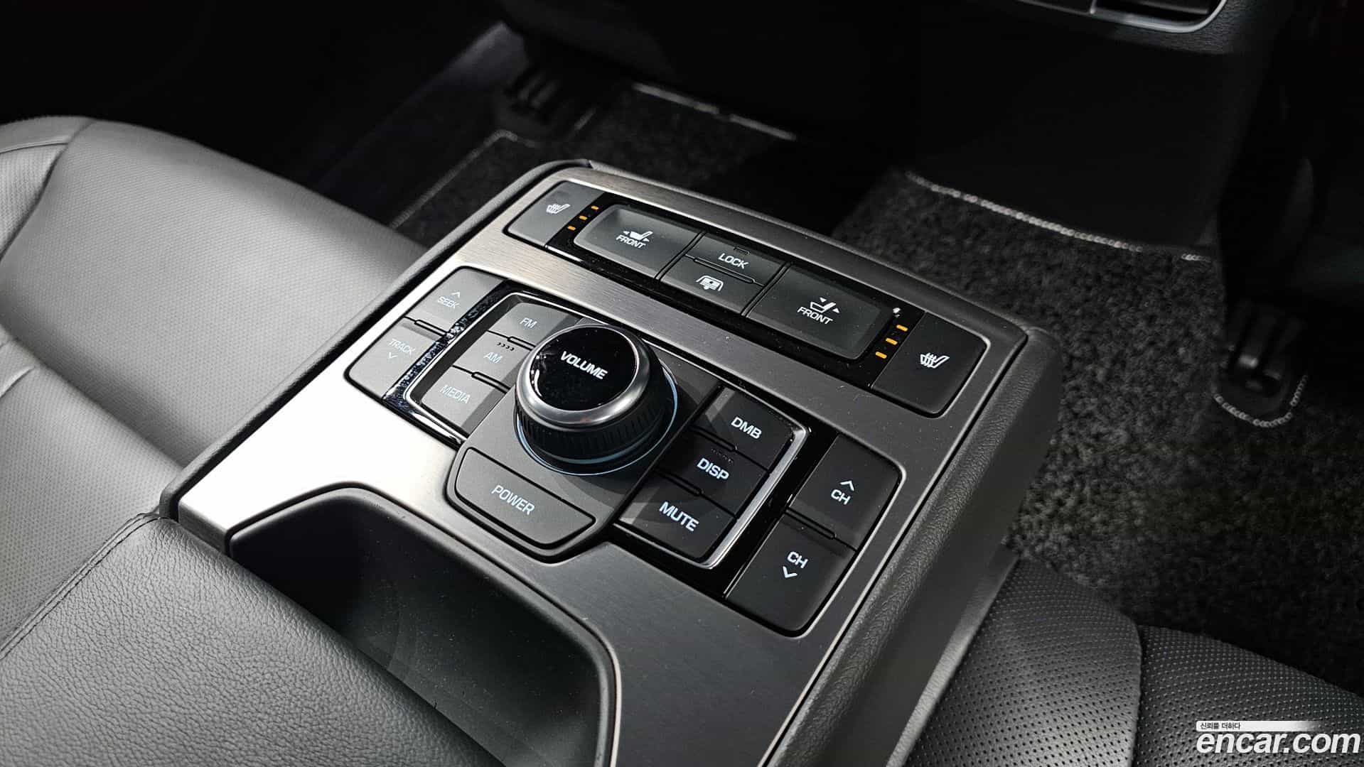 Genesis Hyundai 2015.8-OPTION-021