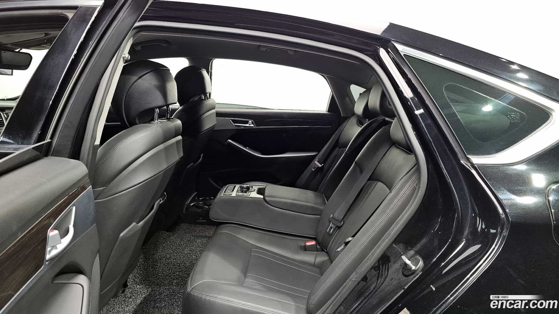 G80 Genesis 2016.6-OPTION-016