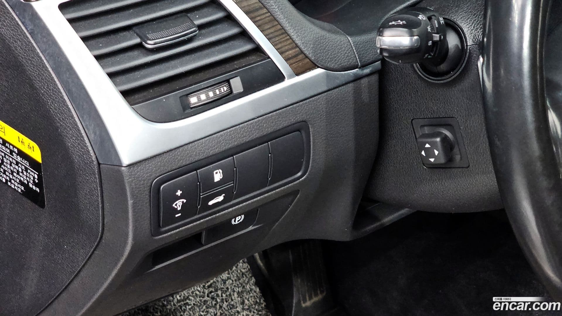 Main__Slider__Photo:G80 Genesis 2016.6-13