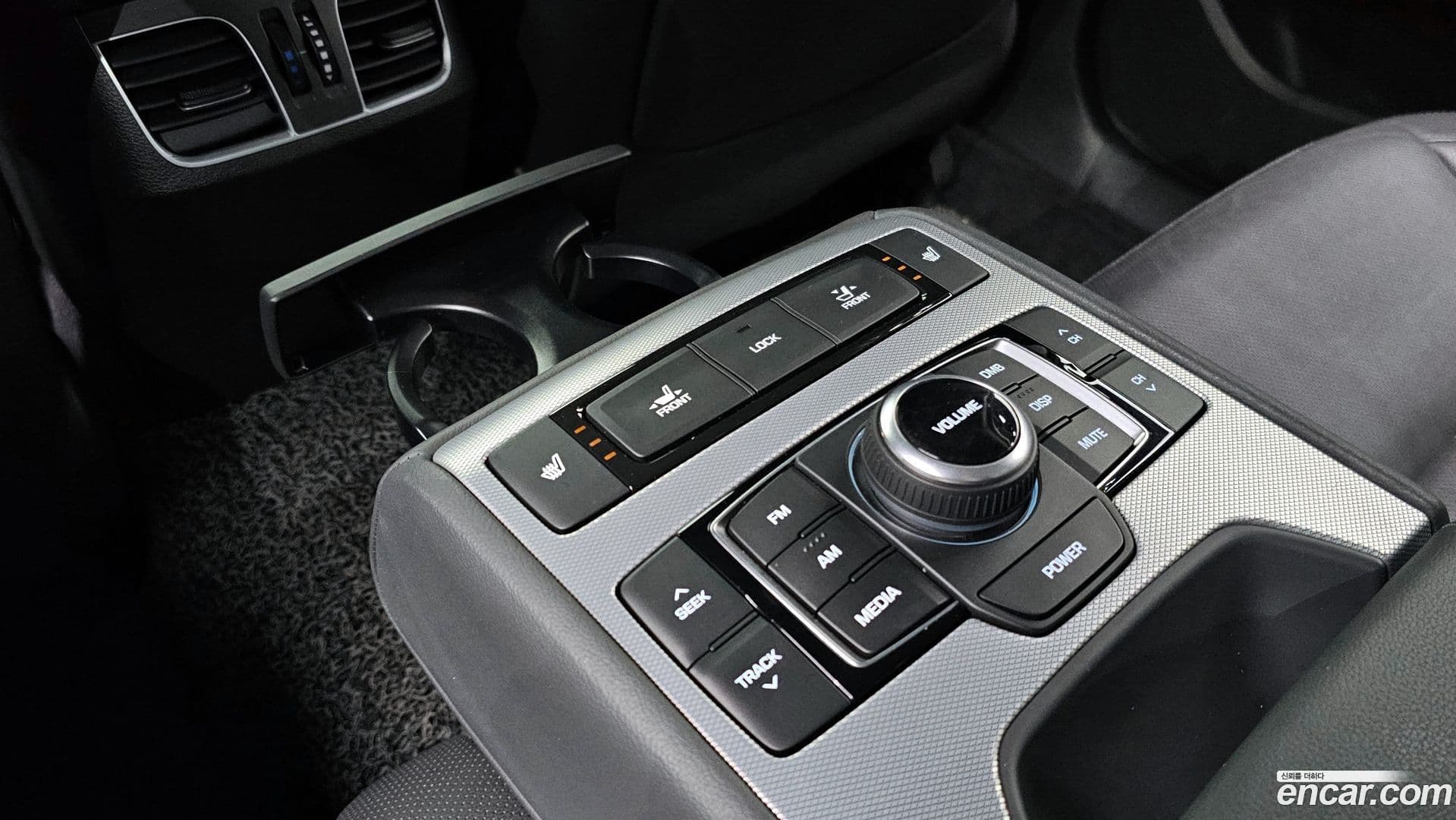 Main__Slider__Photo:G80 Genesis 2016.6-19