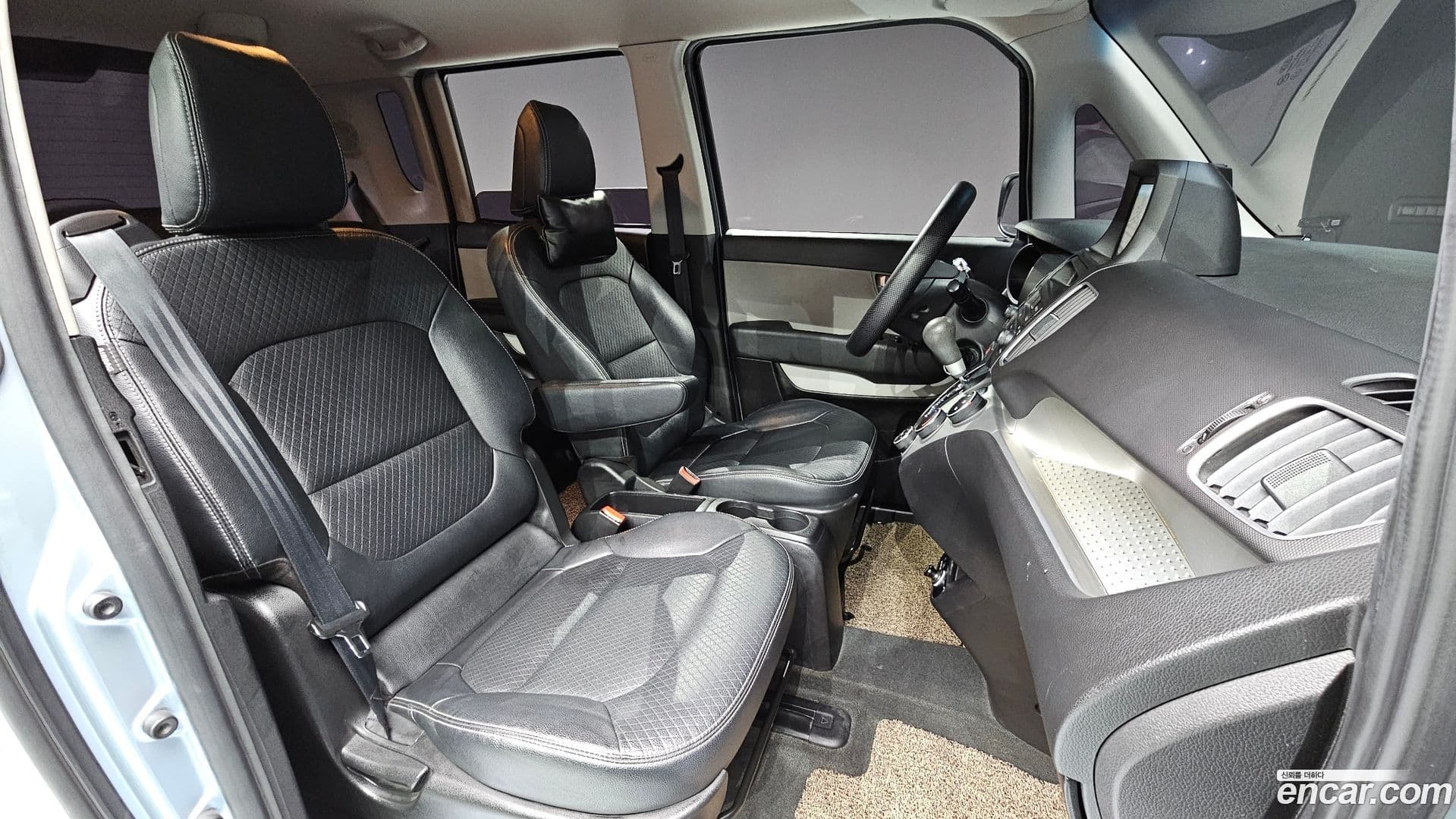 Main__Slider__Photo:RAY Kia 2013.1-9