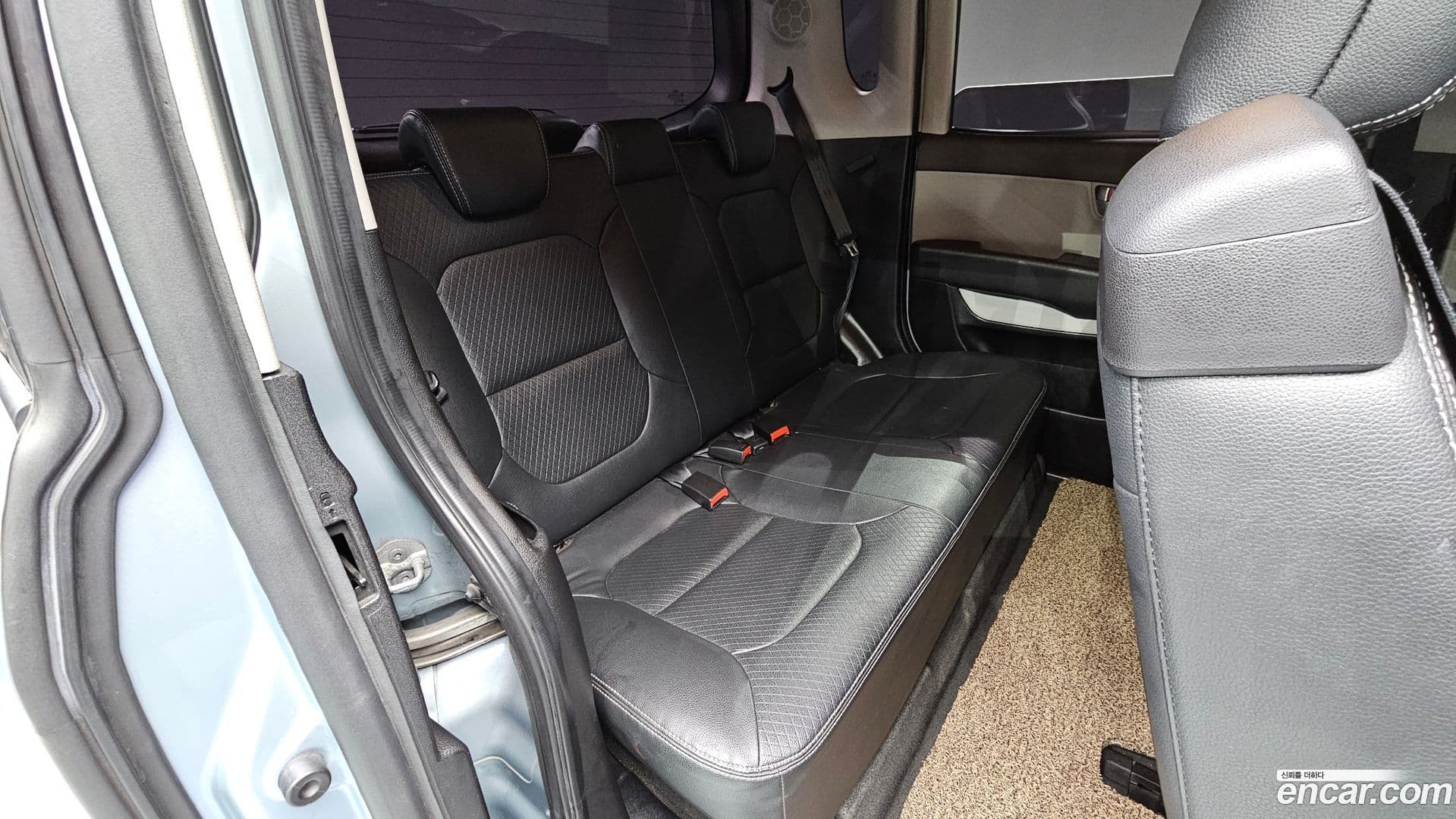 Main__Slider__Photo:RAY Kia 2013.1-18