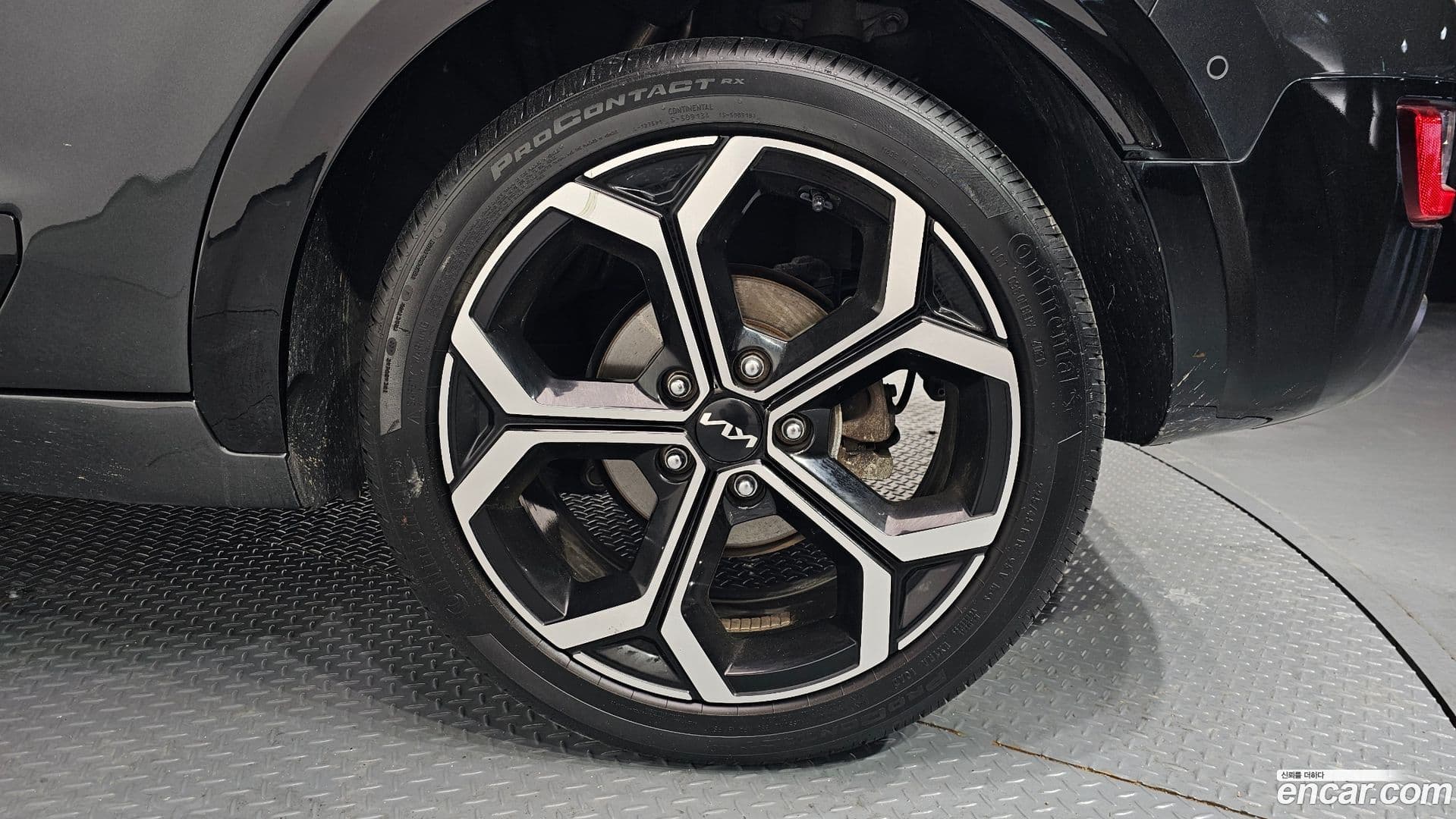 Main__Slider__Photo:Niro Kia 2022.0-4