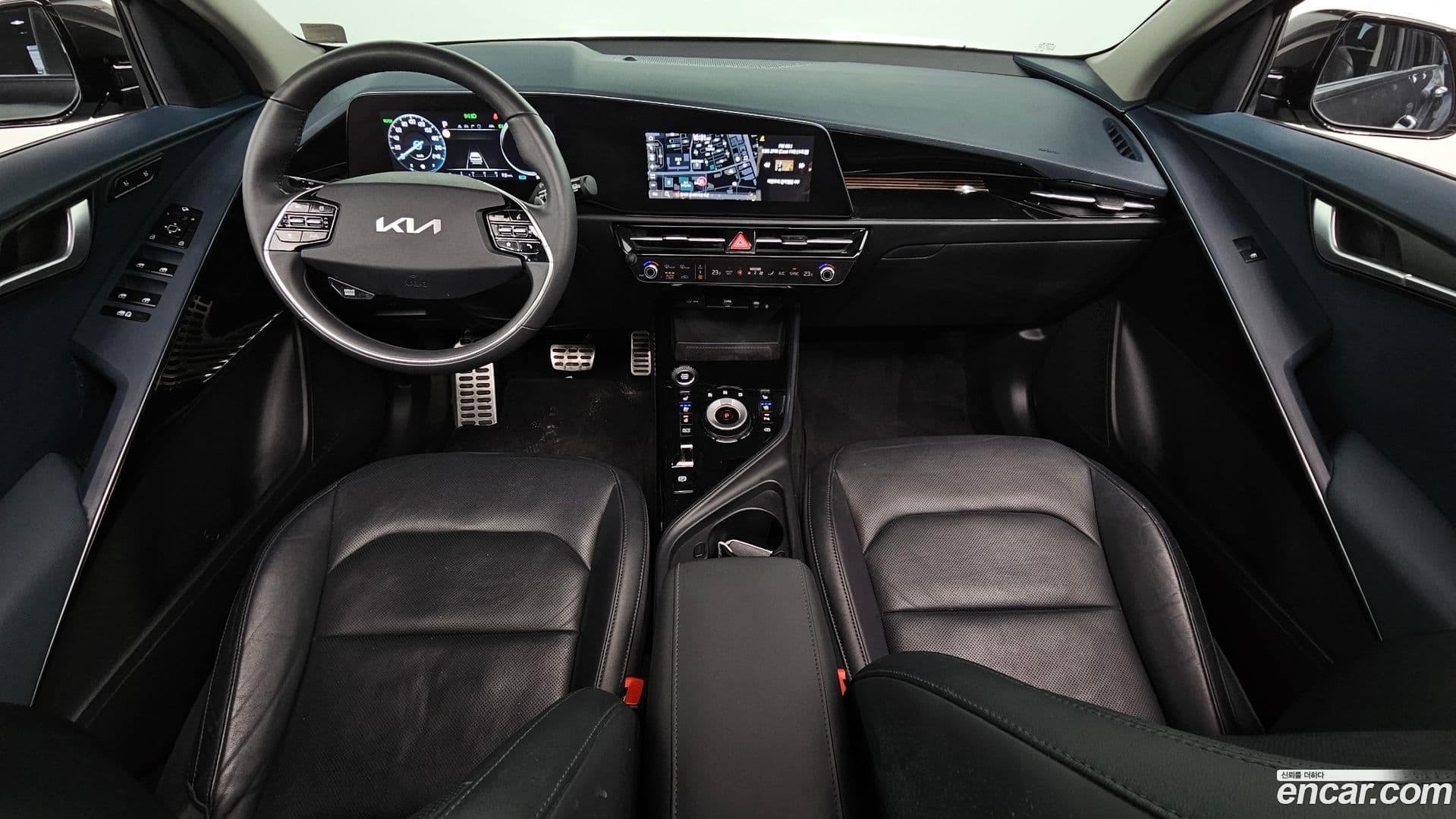 Main__Slider__Photo:Niro Kia 2022.0-6