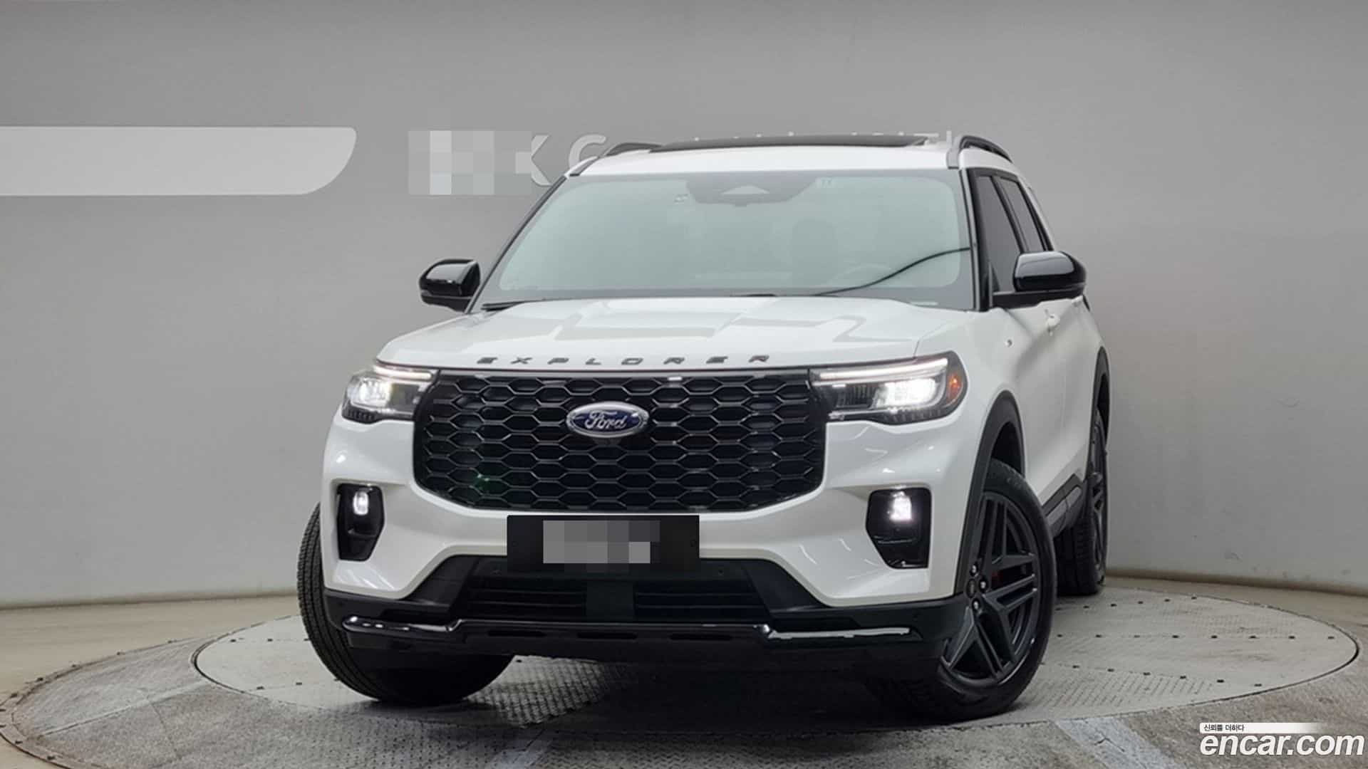 Explorer Ford 2024.10-OUTER-002