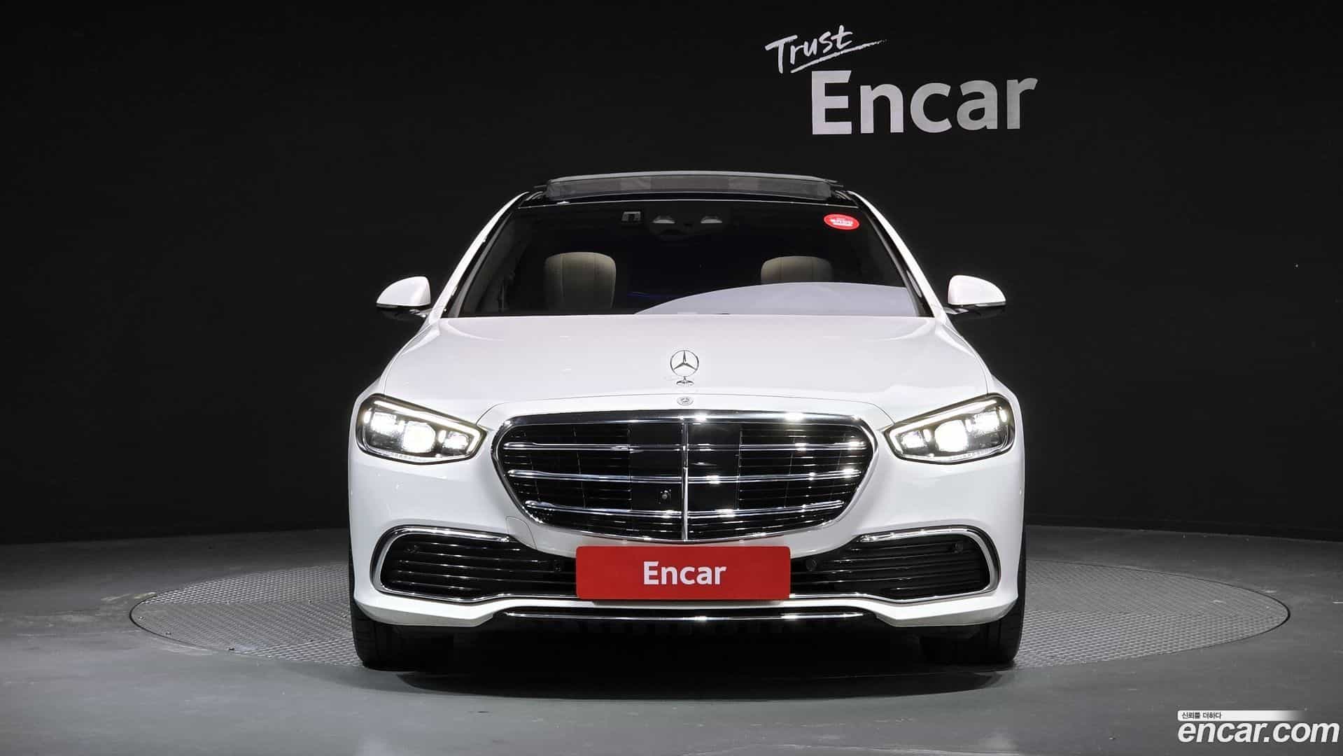 S-Class Mercedes-Benz 2023.0-OUTER-002