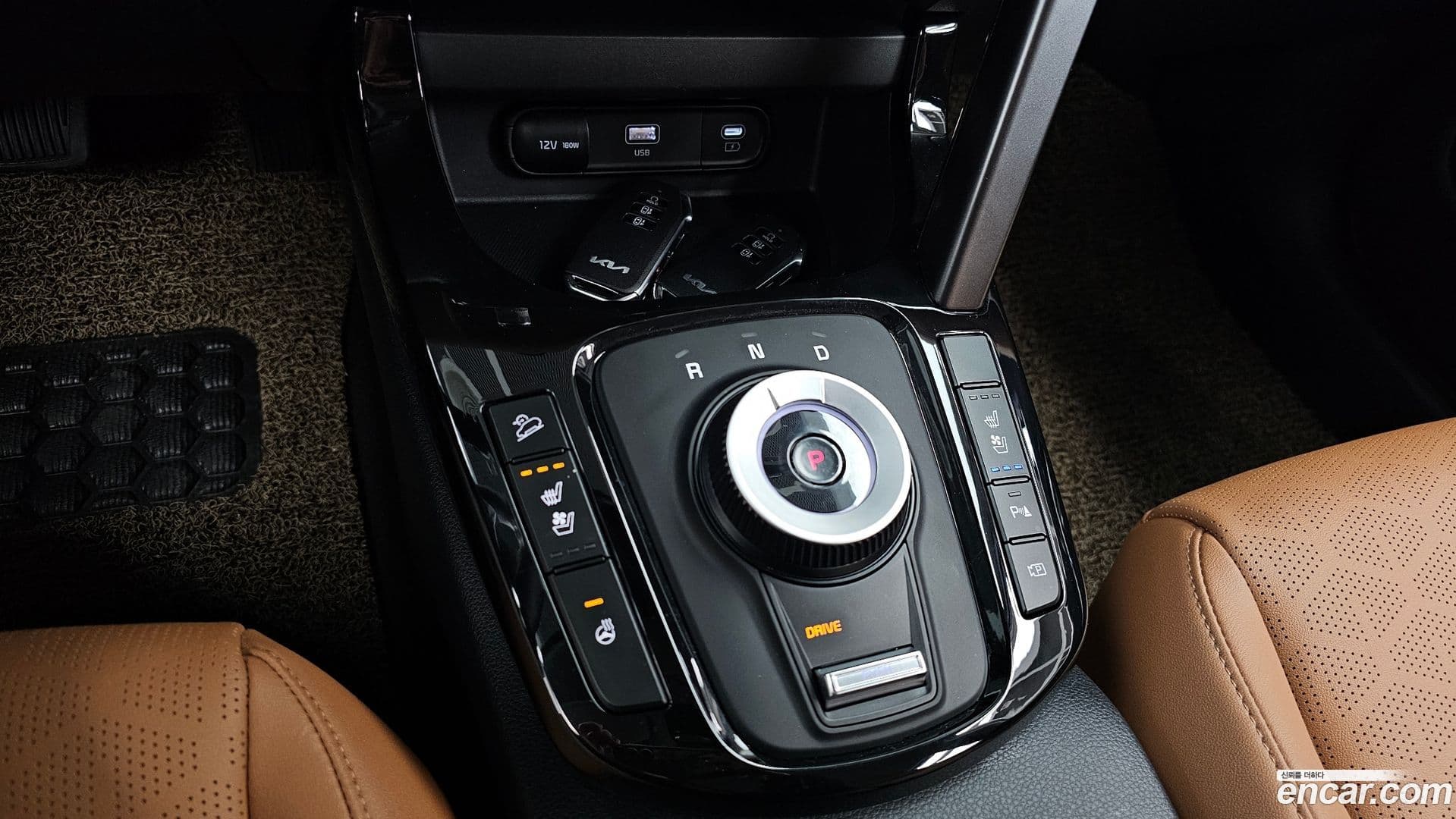 Main__Slider__Photo:Seltos Kia 2024.4-8