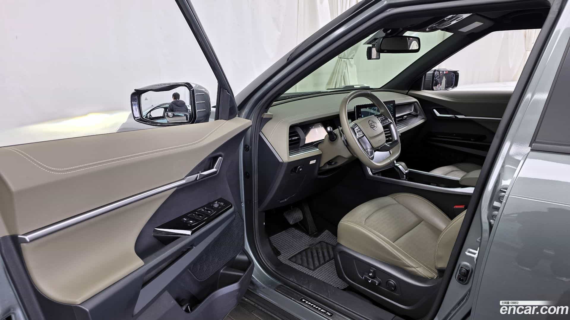 Torres KG_Mobility_Ssangyong 2022.8-INNER-010