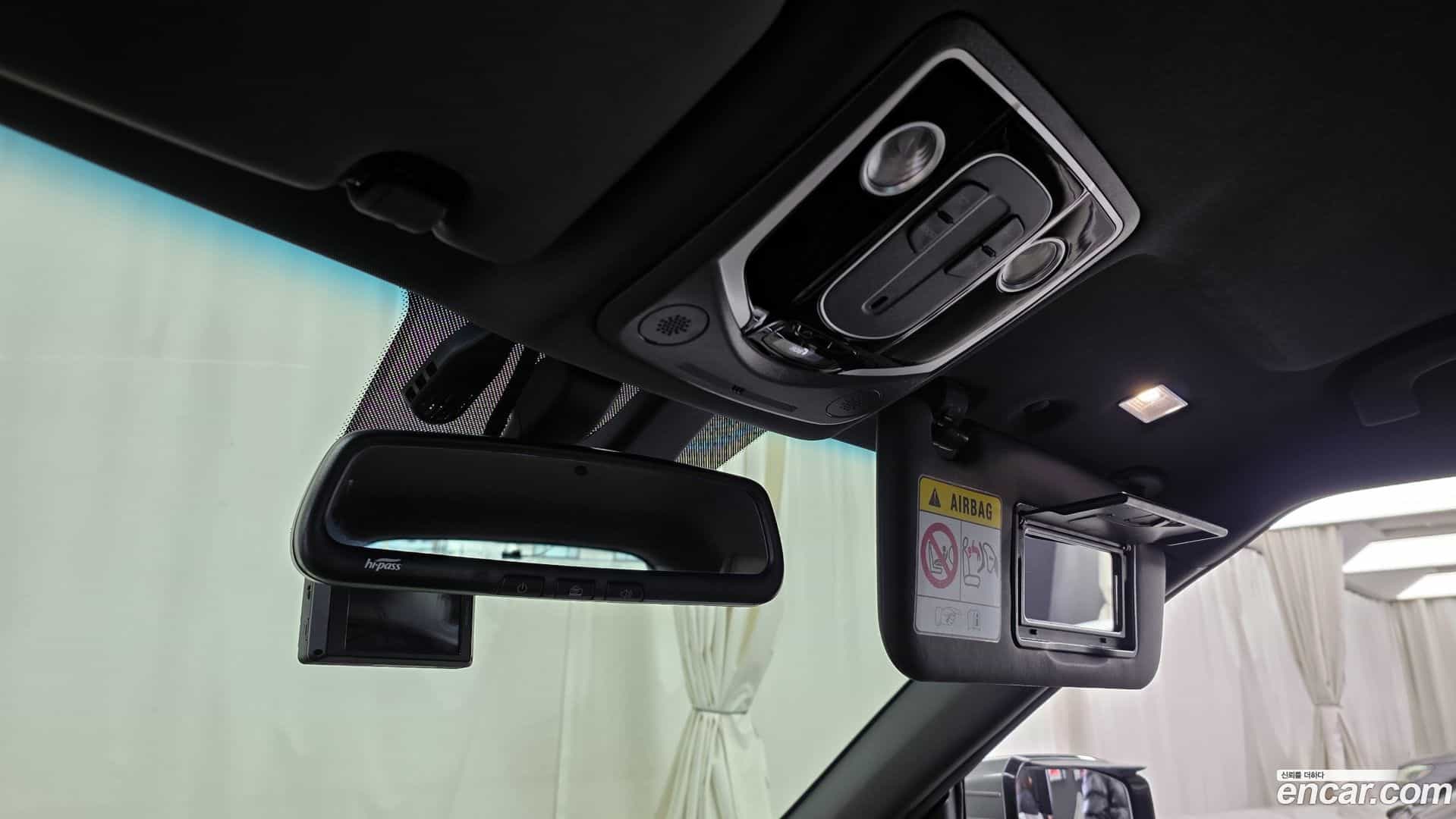 Torres KG_Mobility_Ssangyong 2022.8-OPTION-022