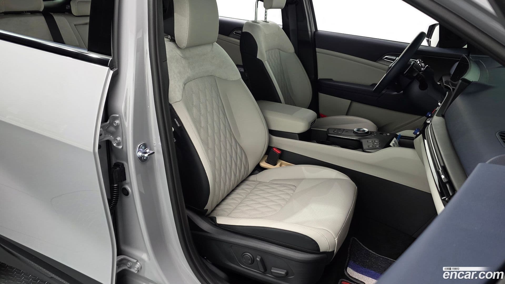 Main__Slider__Photo:Sportage Kia 2026.0-9