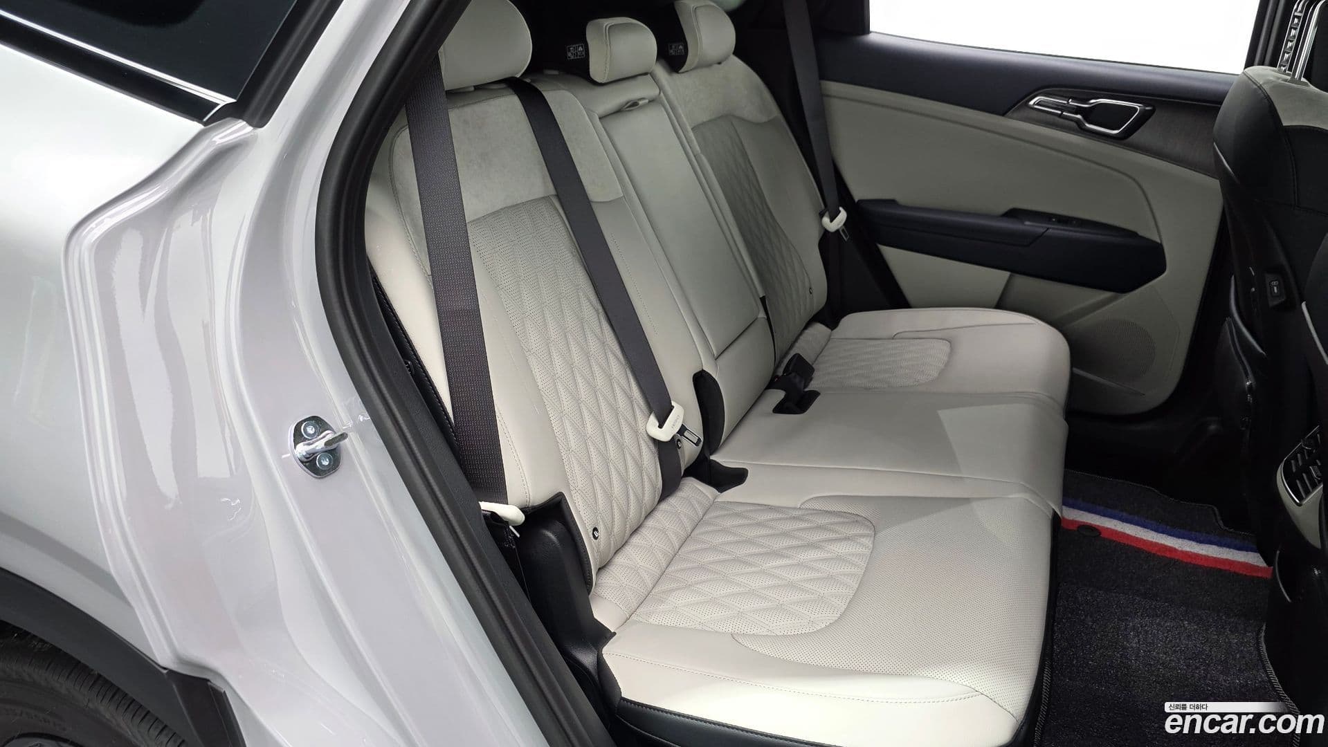 Main__Slider__Photo:Sportage Kia 2026.0-11