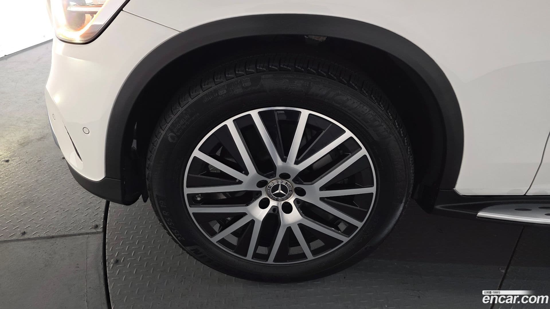 Main__Slider__Photo:GLC-Class Mercedes-Benz 2022.7-4