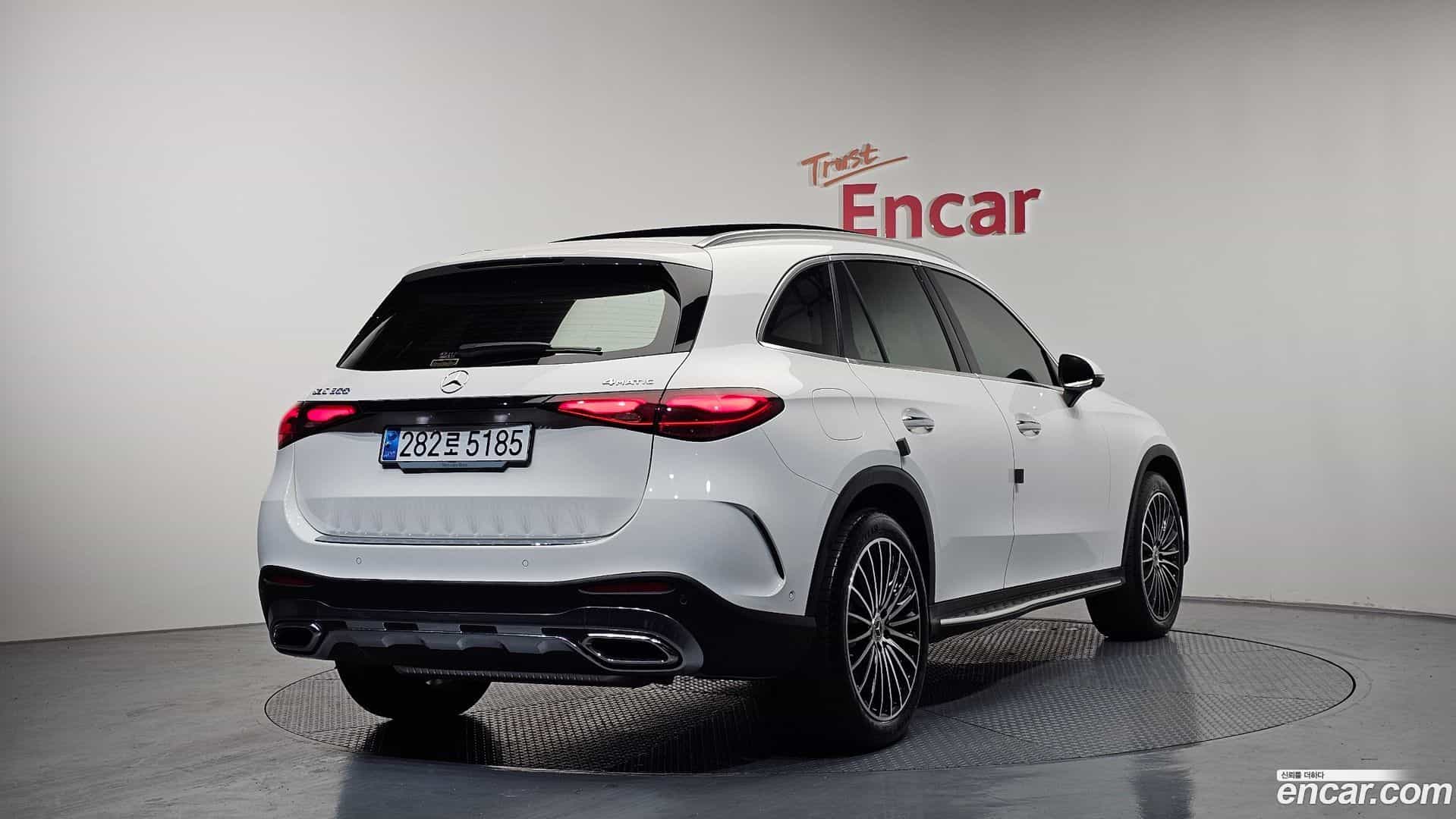 GLC-Class Mercedes-Benz 2023.7-OUTER-002