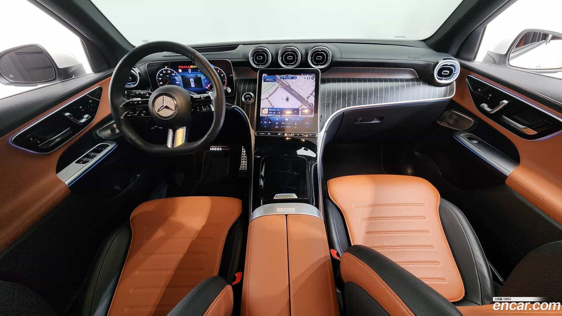 GLC-Class Mercedes-Benz 2023.7-INNER-007