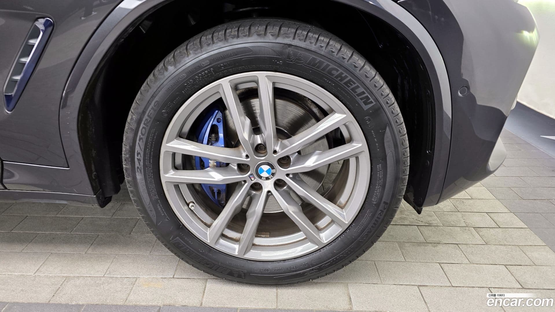 Main__Slider__Photo:X3 BMW 2021.1-4