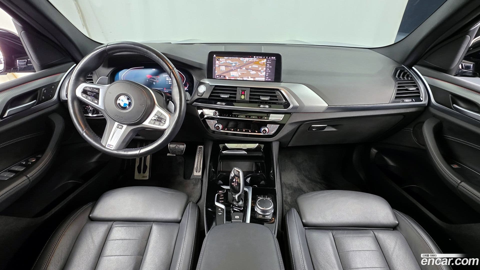 Main__Slider__Photo:X3 BMW 2021.1-6