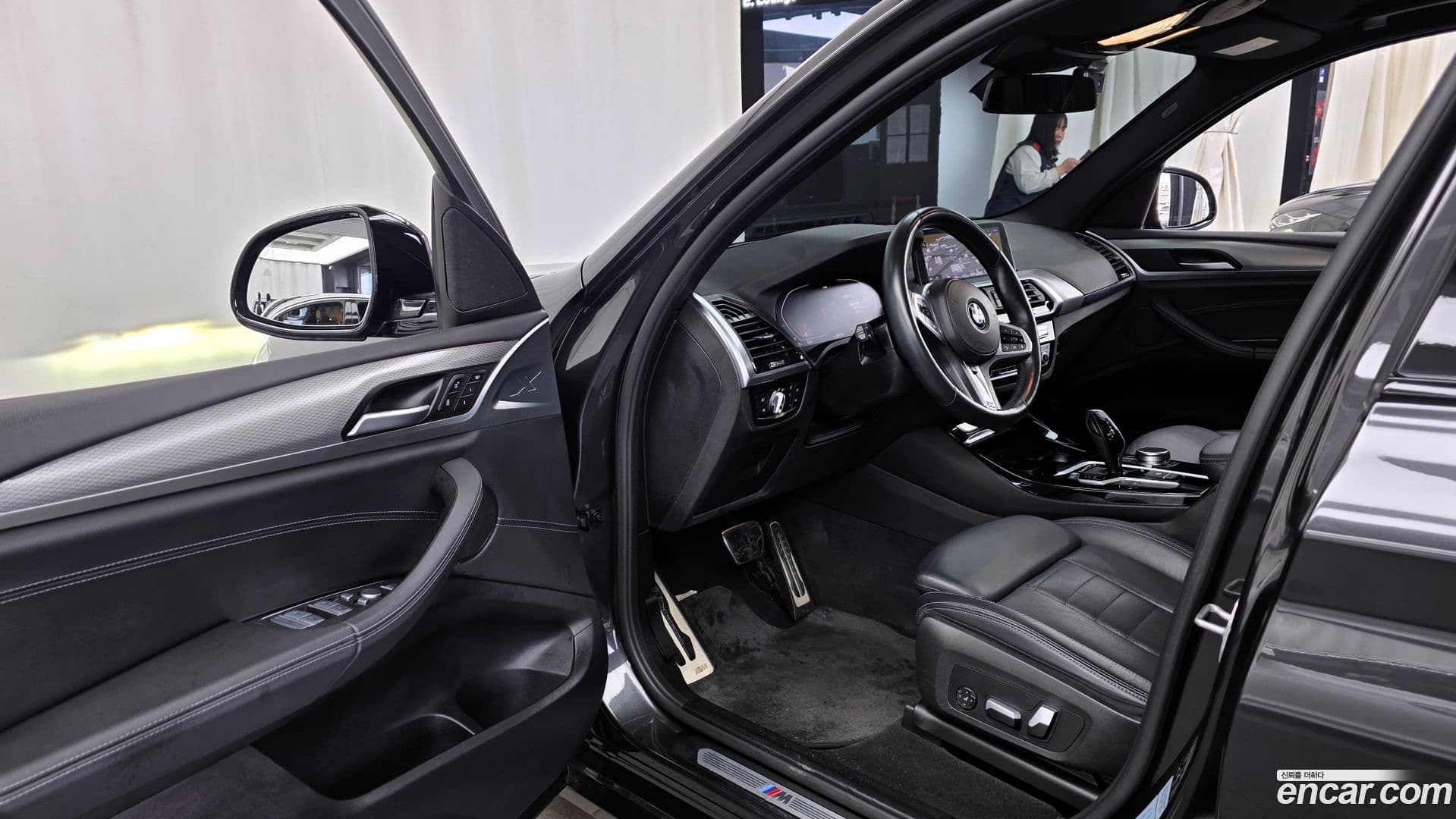 Main__Slider__Photo:X3 BMW 2021.1-9