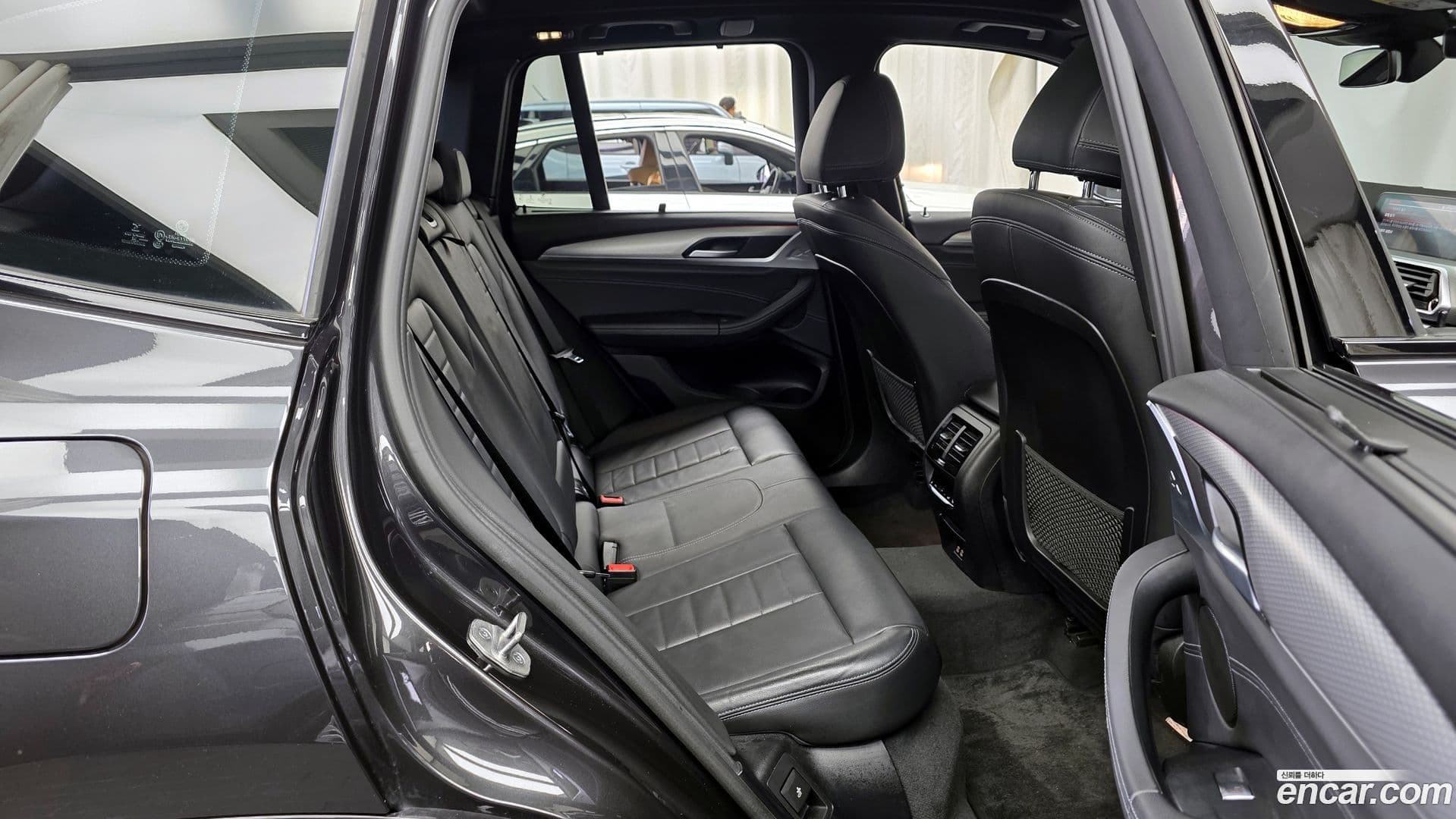 Main__Slider__Photo:X3 BMW 2021.1-11